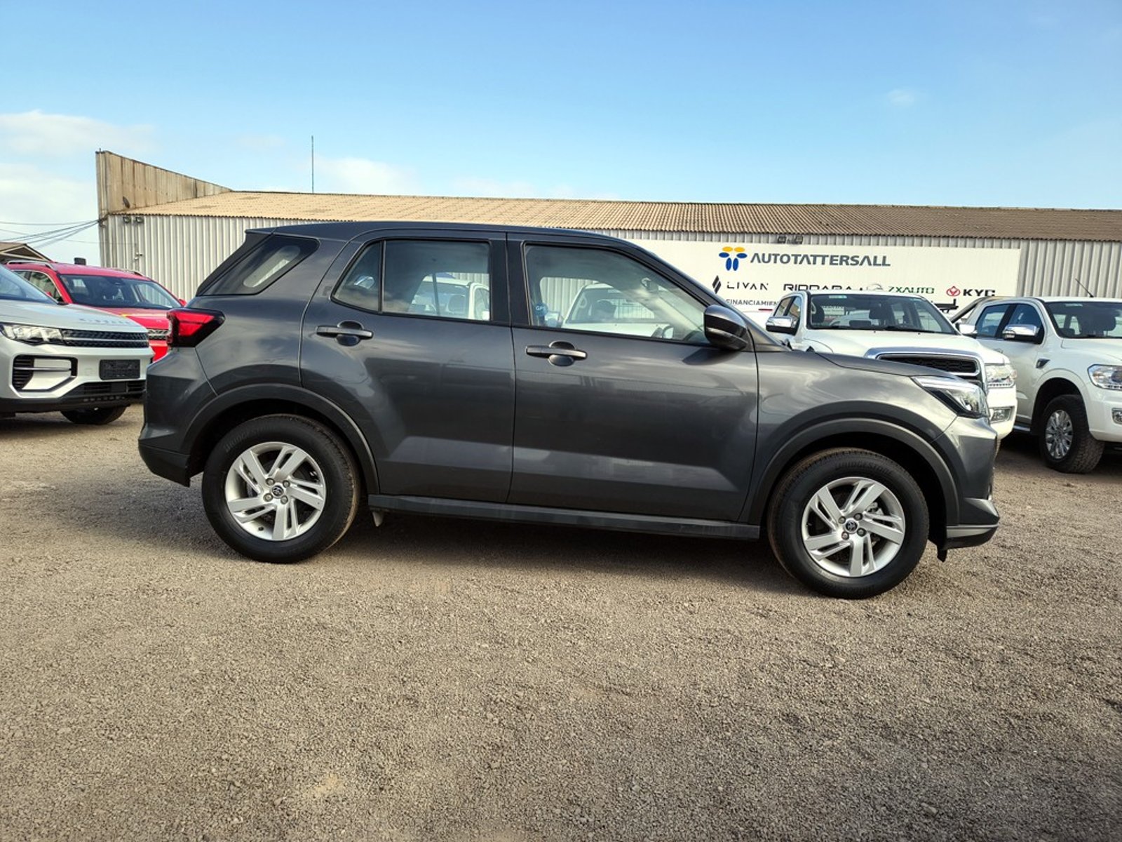 Toyota RAIZE 1.2 GASOLINA 4X2 T/A 2025 - Imagen 4 de 20