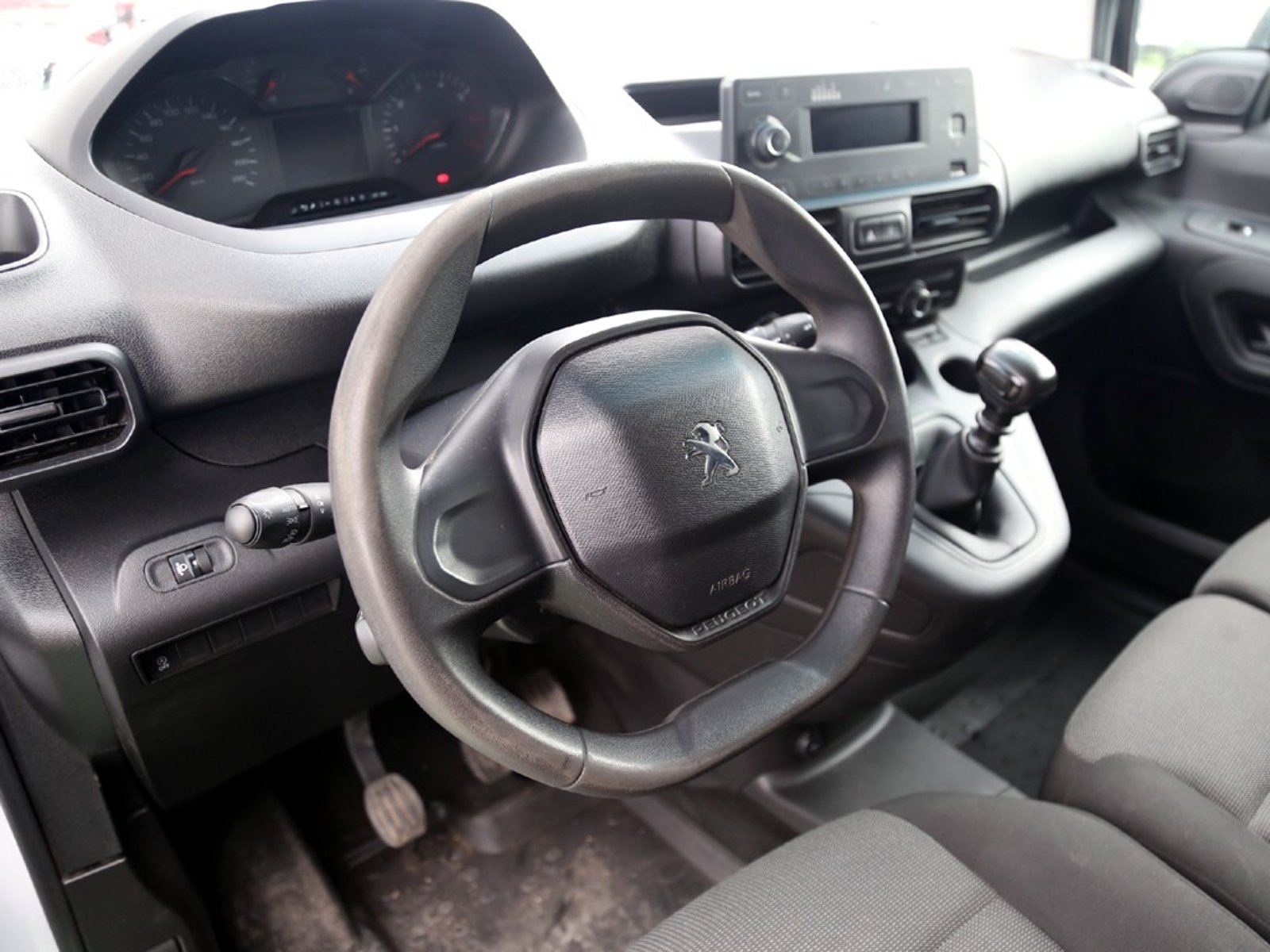 Peugeot PARTNER 1.5 L1 BLUEHDI 2023 - Imagen 15 de 20