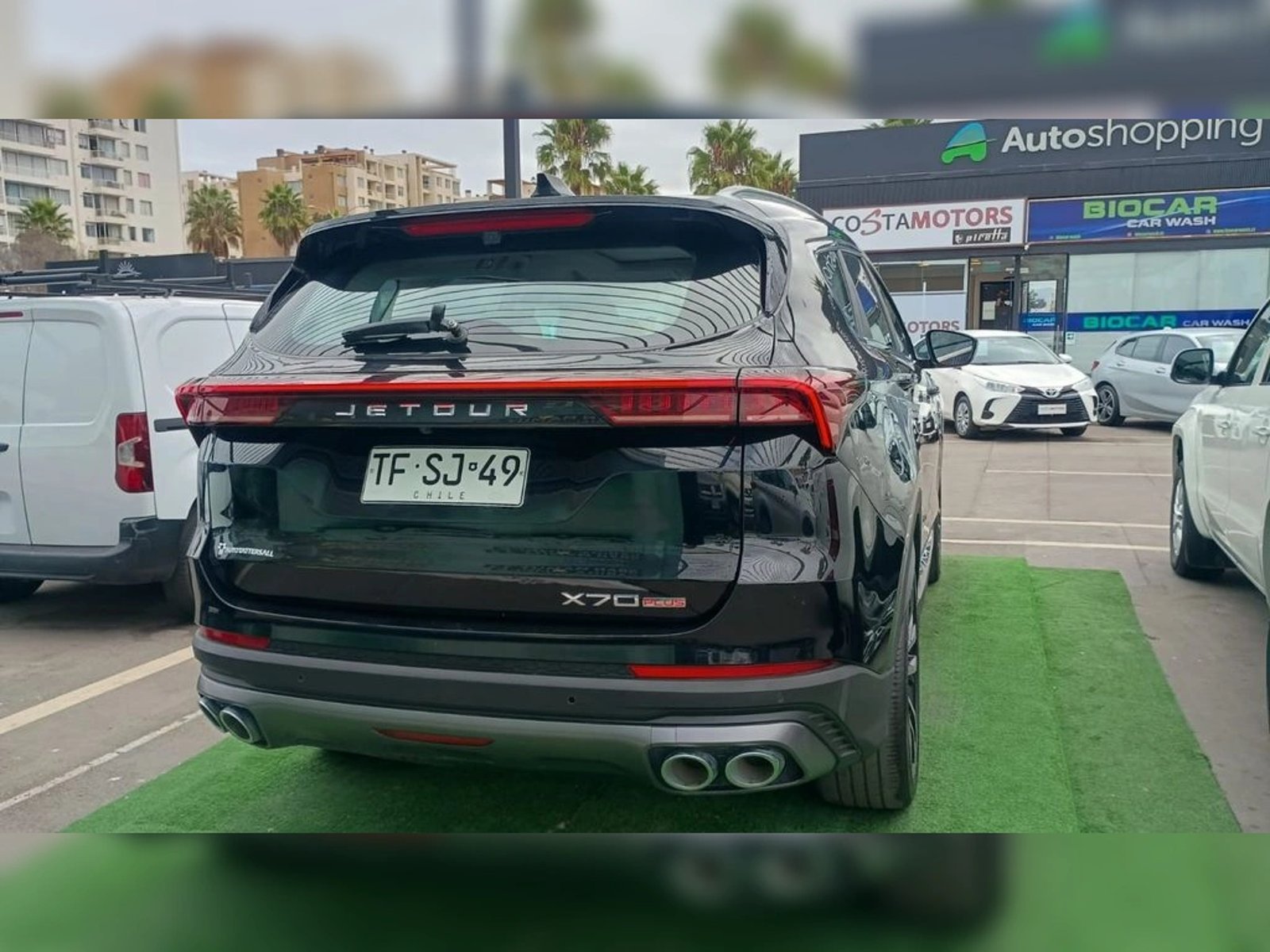 JETOUR X70 1.5T PLUS 4X2 AT 5P 2024 - Imagen 6 de 14