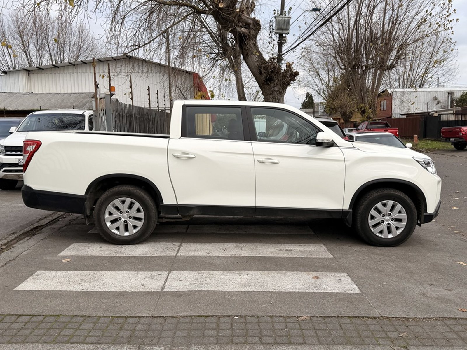 SsangYong MUSSO 2.2 4X2 AT 2025 - Foto 4 de 20