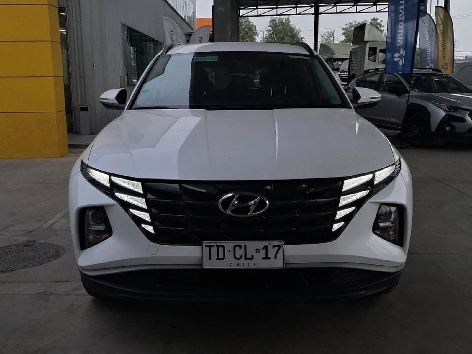 Hyundai TUCSON 2.0 4x2 AT 2024 - Imagen 3 de 20