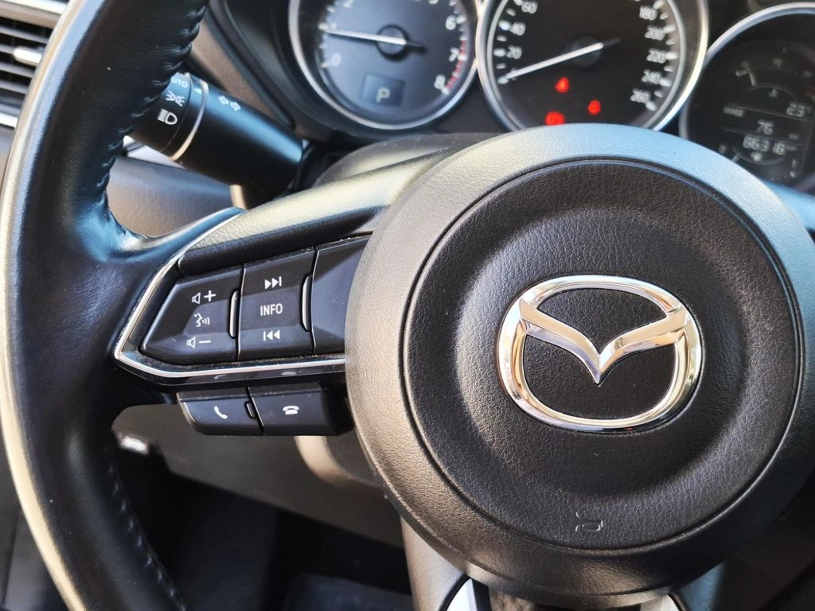 MAZDA CX-5 CORE 2.0 AWD 6AT 2024 - Imagen 17 de 20