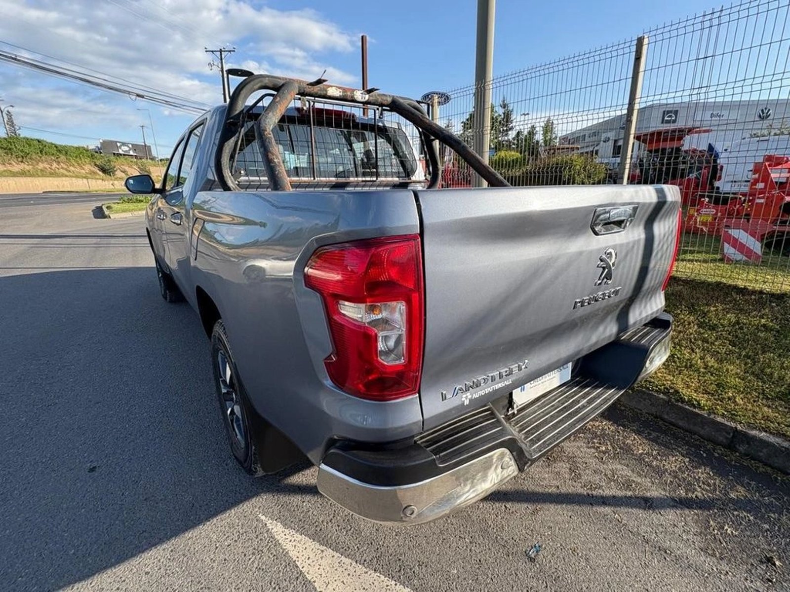 PEUGEOT LANDTREK 4X4 1.9 MT 2023 - Imagen 6 de 12
