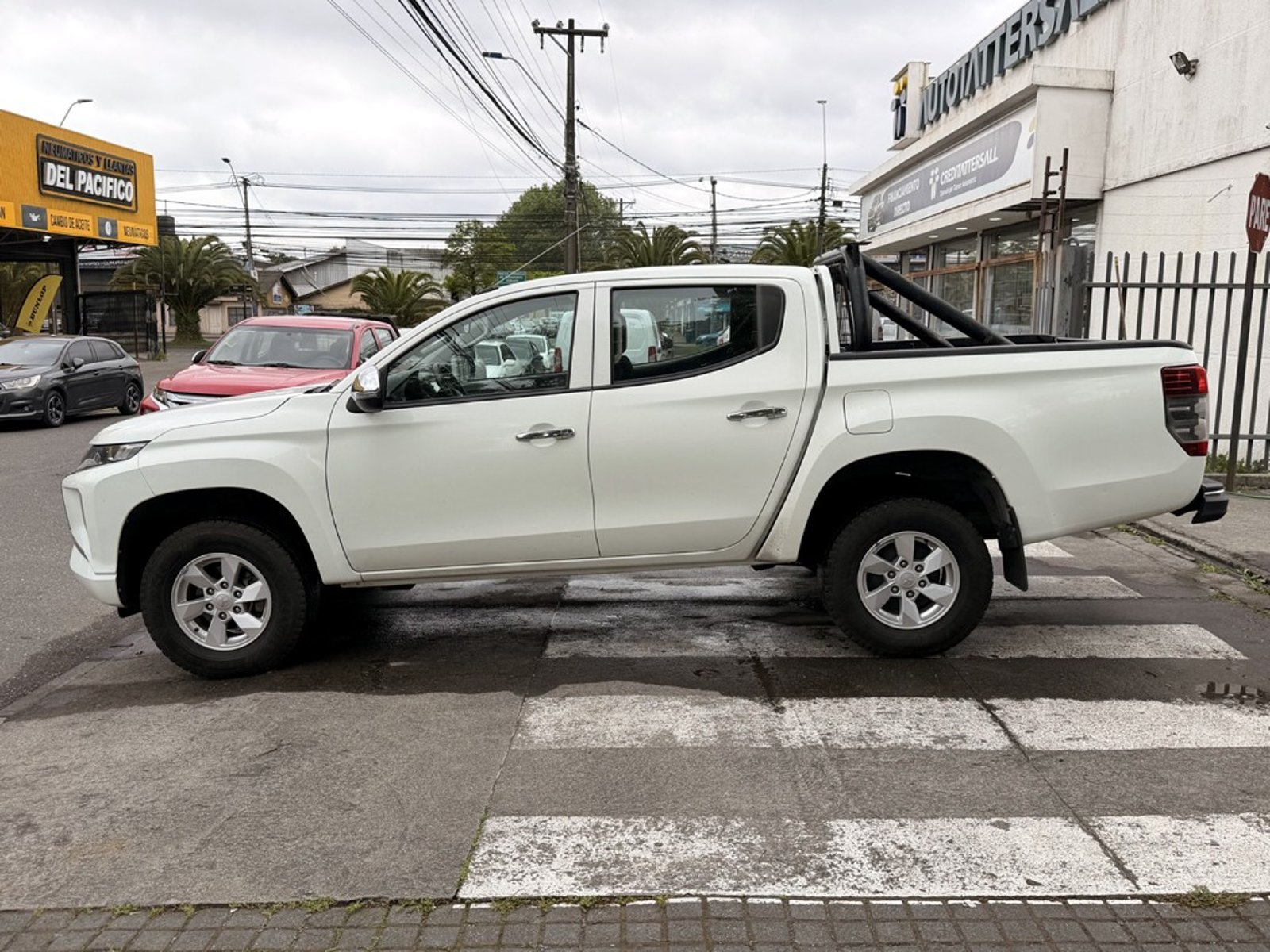 Mitsubishi L200 2.4 KATANA CR 2023 - Foto 5 de 20