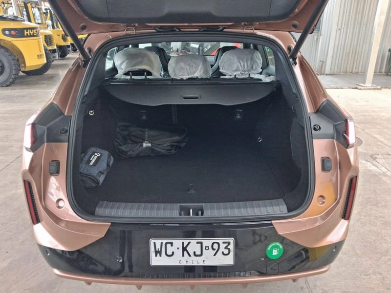 Lynk & Co 08 HALO 08 PHEV 1.5 AUT 4X2 2027 - Imagen 11 de 20