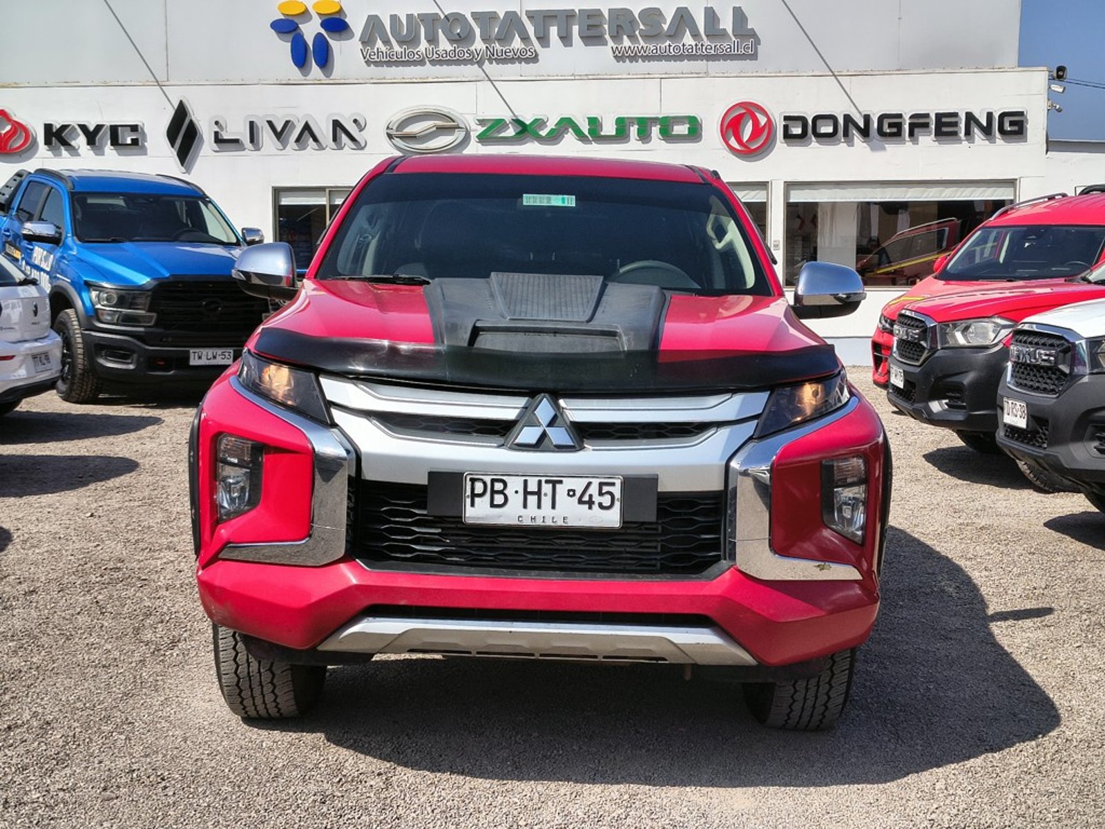 Mitsubishi L200 2.4 KATANA CR 2021 - Foto 2 de 20