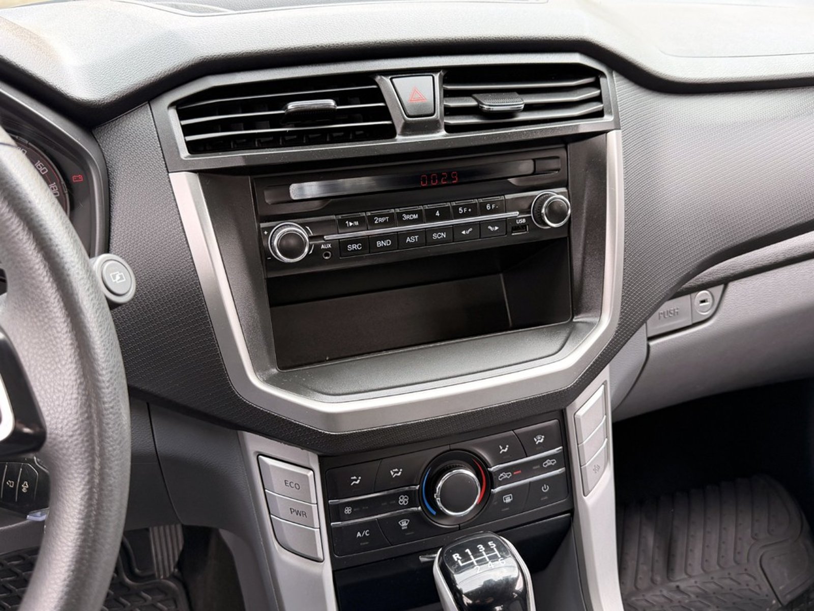 Maxus T60 2.0 4X4 2024 - Imagen 16 de 20