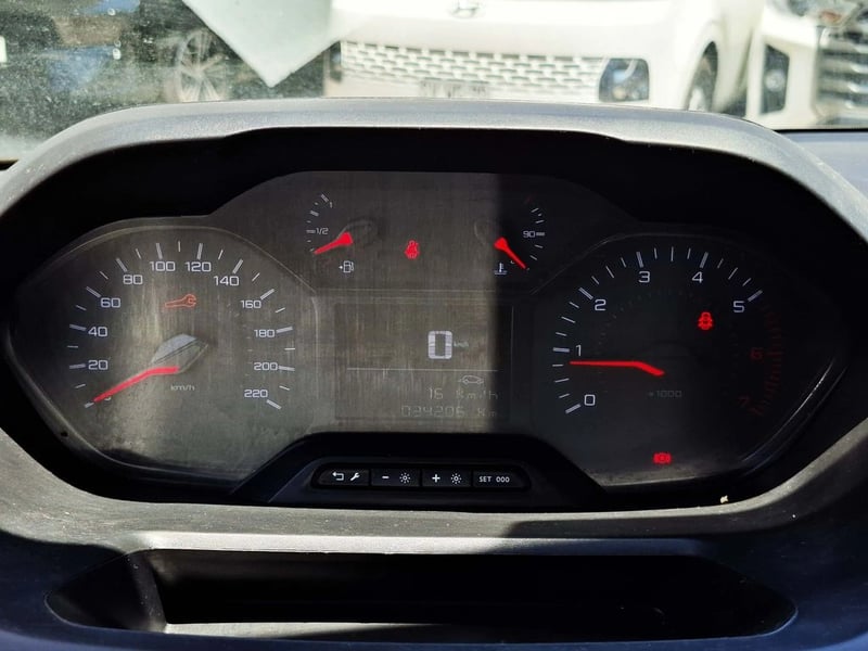Peugeot PARTNER 1.5 BlueHDI 2024 - Imagen 19 de 20