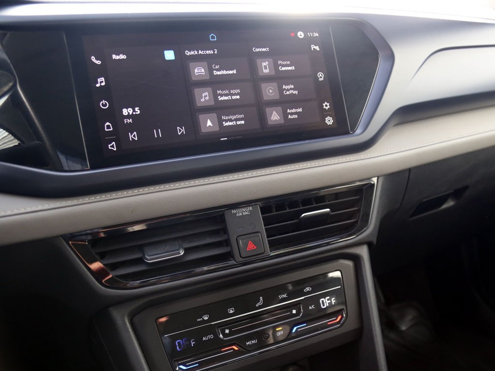 VOLKSWAGEN TAOS 1.4 TSI COMFORTLINE 4X2 AT 5P 2025 - Imagen 18 de 20