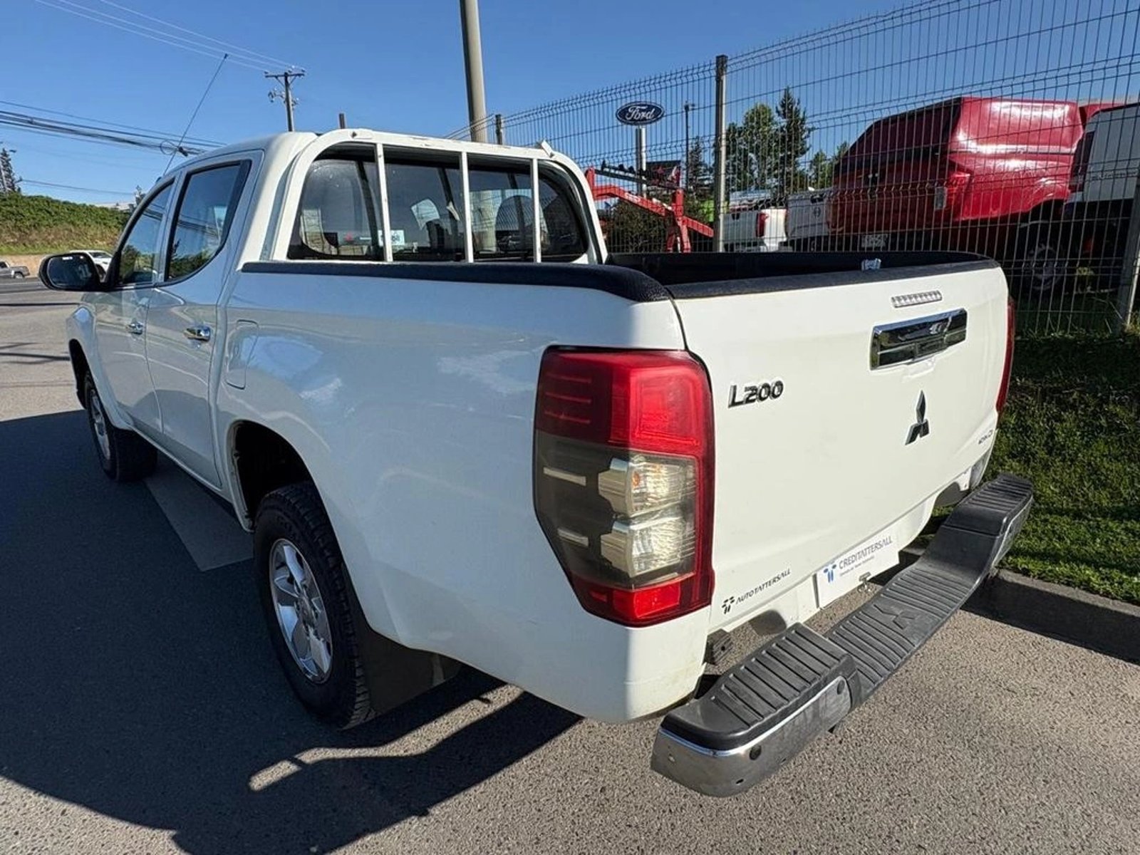 Mitsubishi L200 CR KATANA 4X2 2023 - Foto 5 de 12