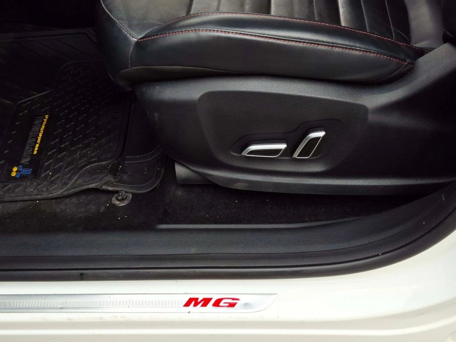 MG HS 2.0 2023 - Imagen 14 de 20