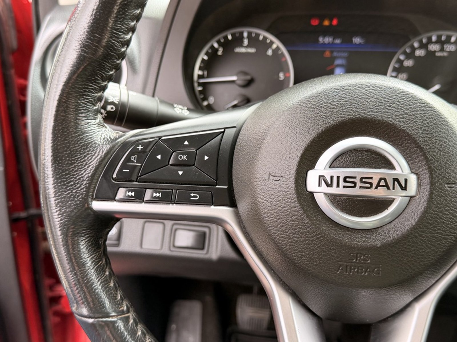 Nissan NAVARA 2.3 XE 2022 - Imagen 14 de 20