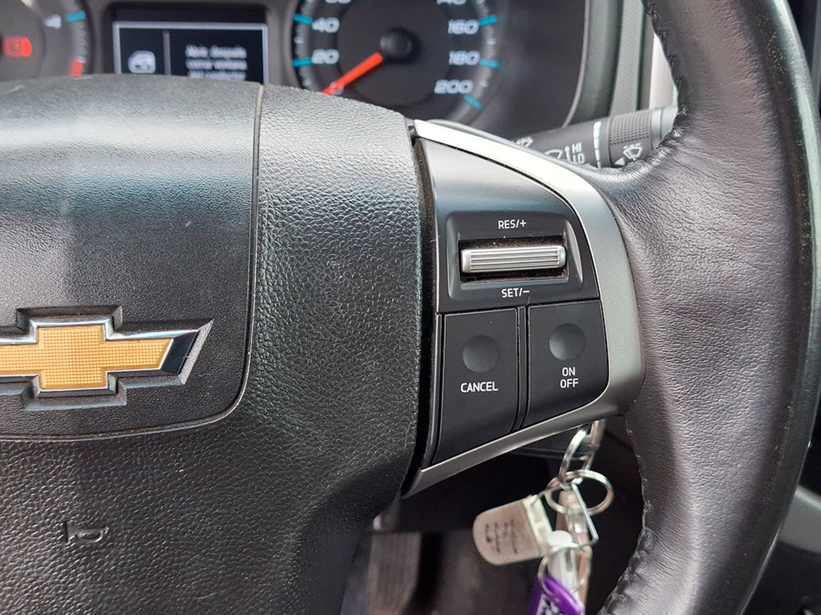 Chevrolet COLORADO 2.8 CTDI 4X4 LT AT 4P 2022 - Imagen 13 de 20