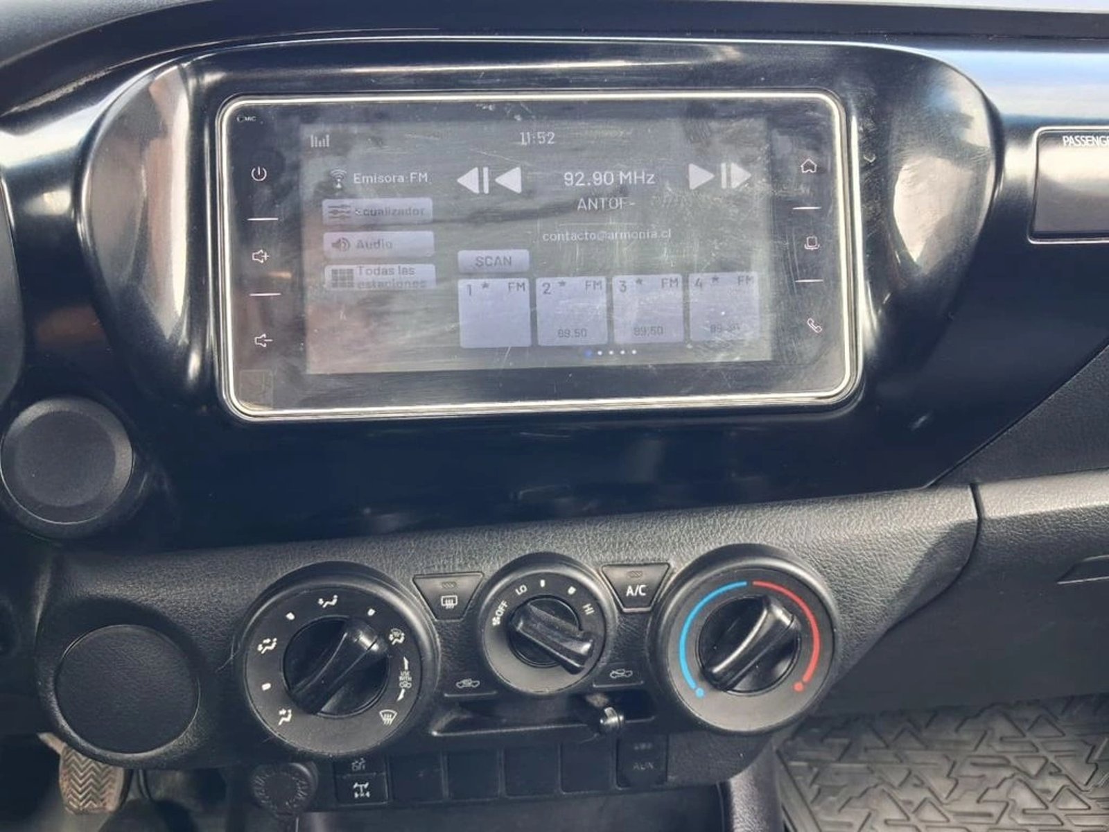 TOYOTA HILUX HILUX TSS 2.4 Diesel 4X2 T/M 2021 - Imagen 13 de 15