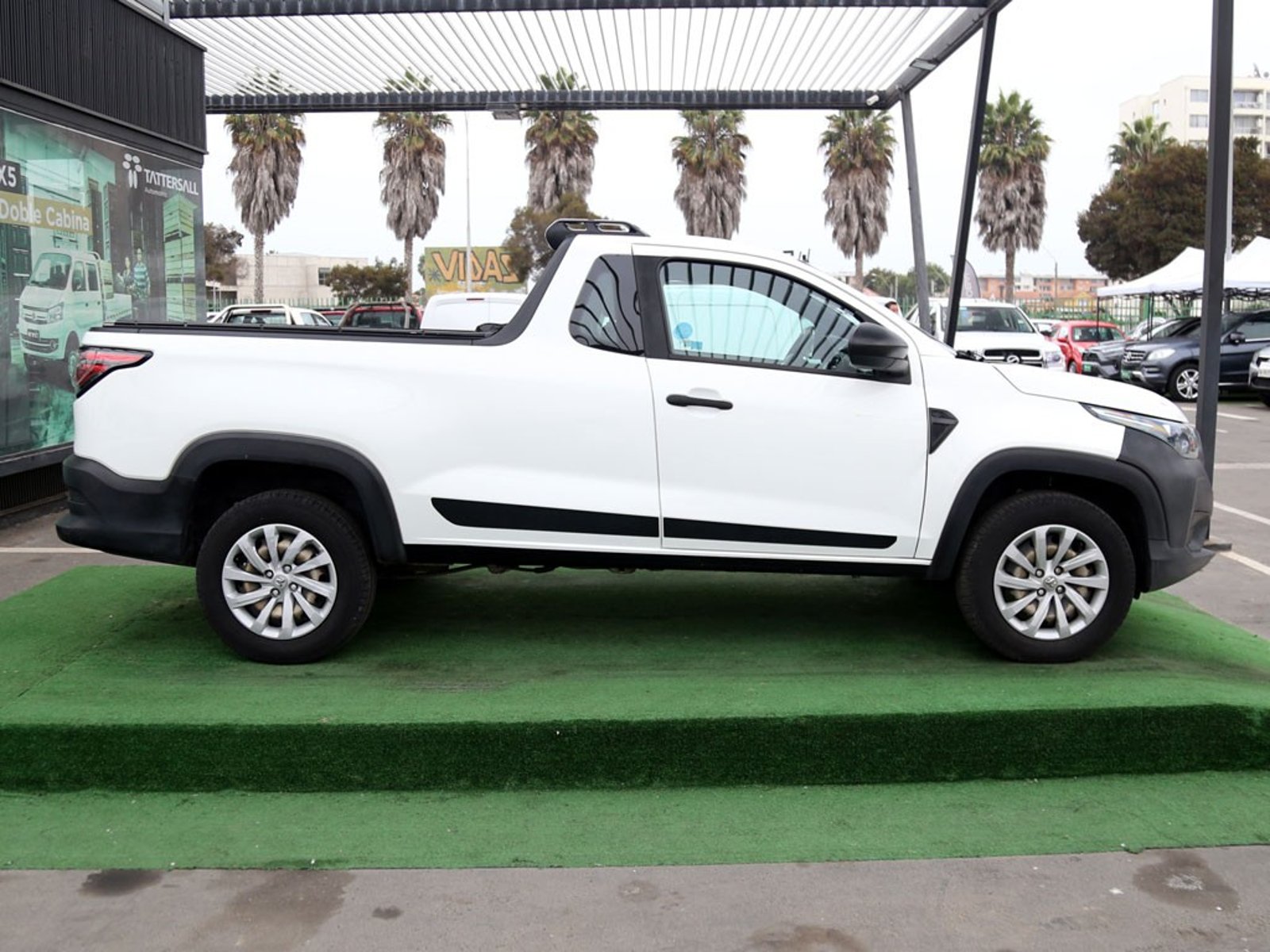 RAM 700 1.4 BENCINA MT 2022 - Imagen 4 de 17