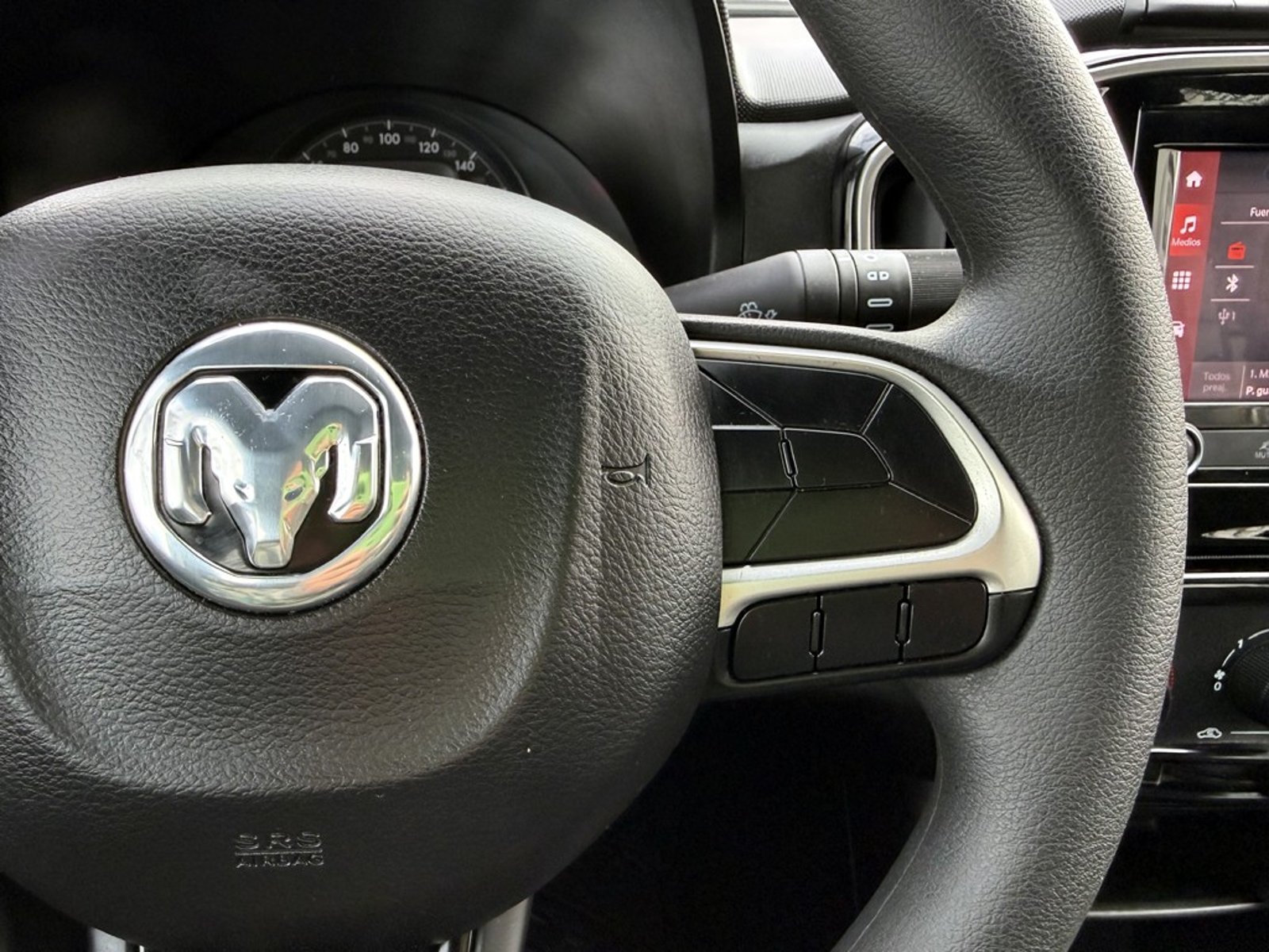 RAM 700 1.3 BIGHORN 2024 - Imagen 18 de 20