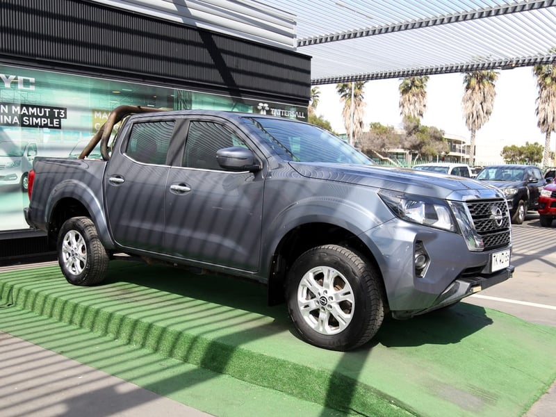 Nissan NAVARA 2.3 XE MT 4X4 2024 - Imagen 3 de 20