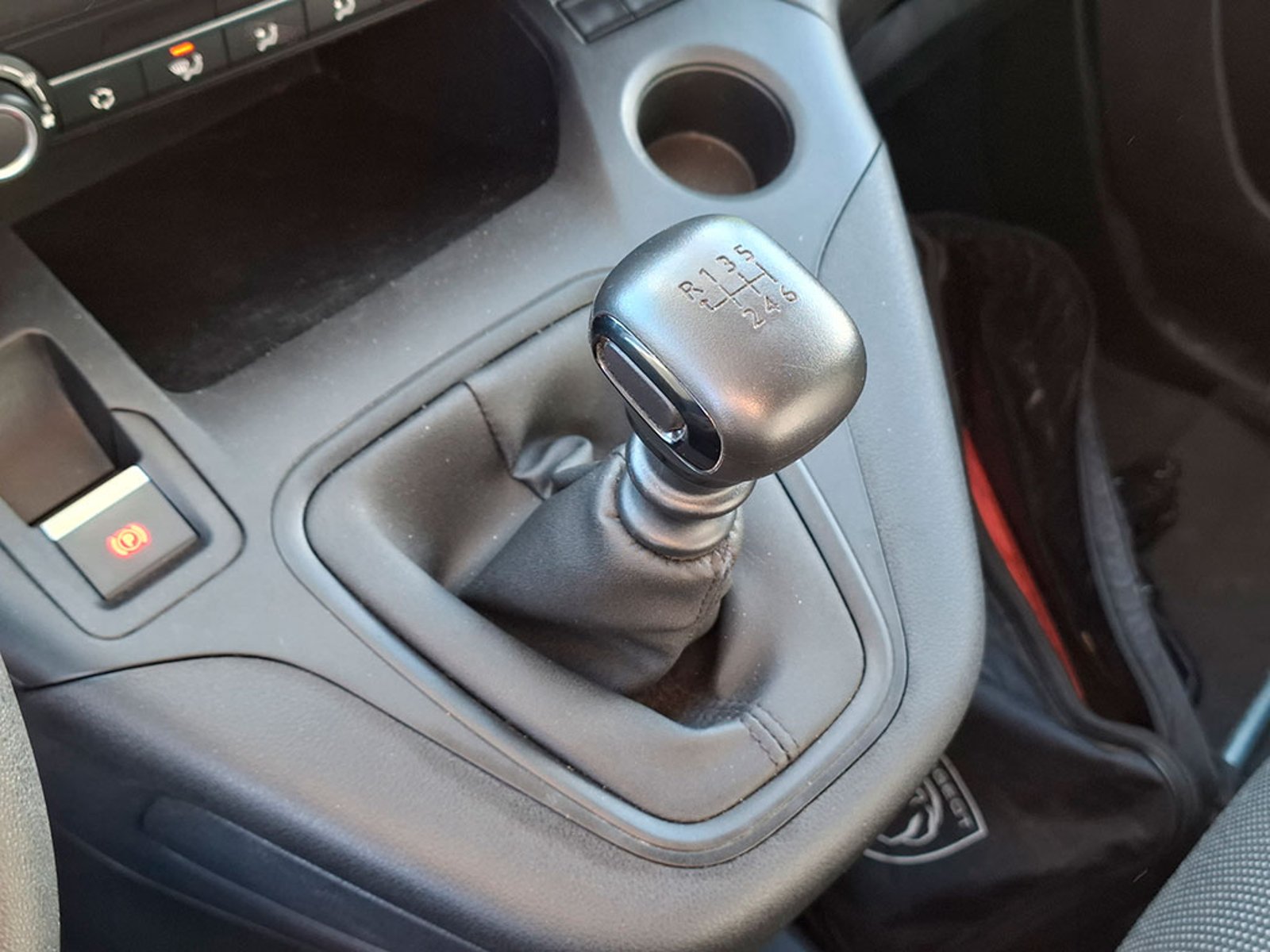 PEUGEOT PARTNER 1.5 L1 BLUEHDI 2024 - Imagen 15 de 20