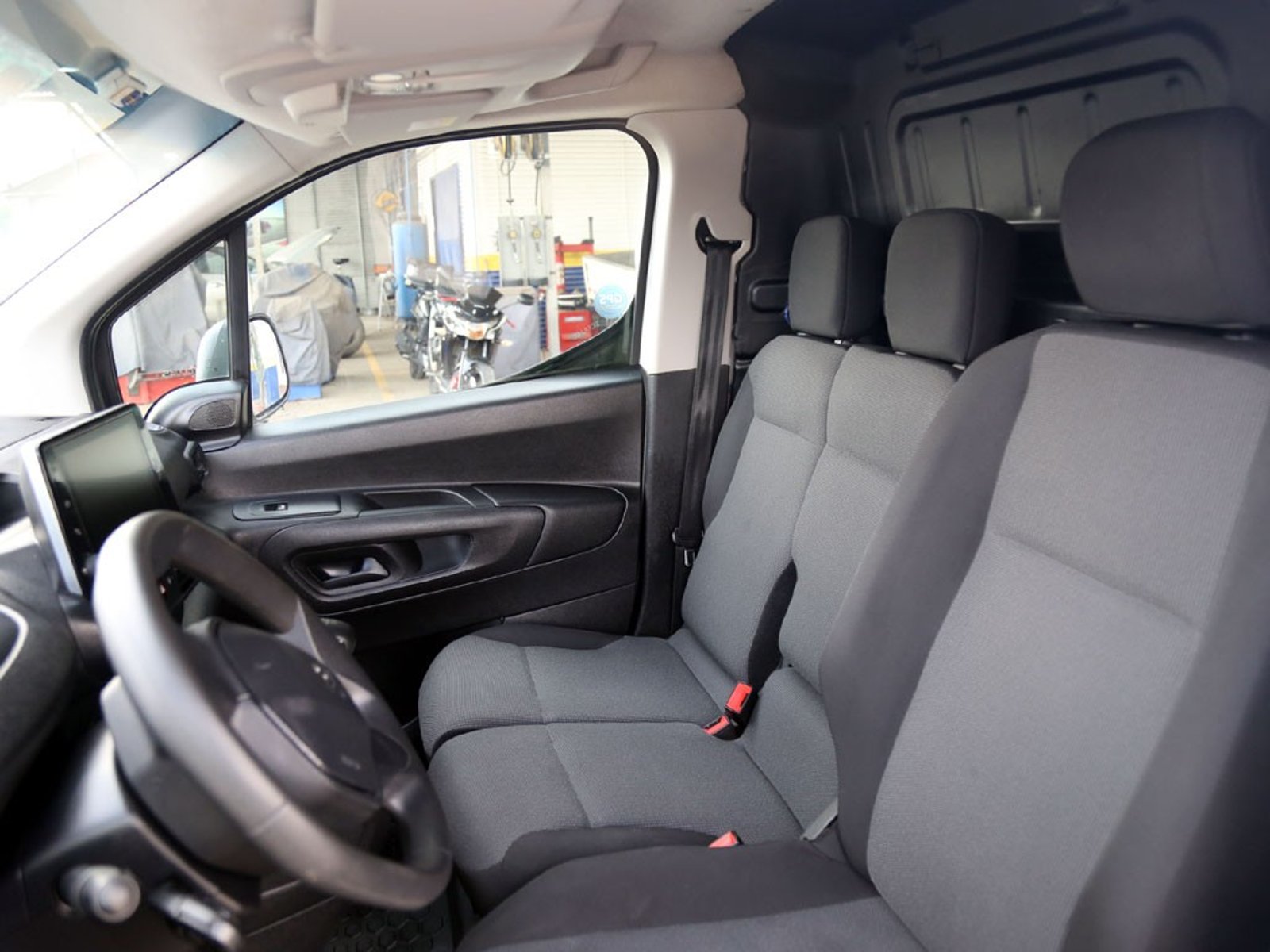 Peugeot PARTNER 1.5 L1 MT DIESEL 2024 - Imagen 14 de 20