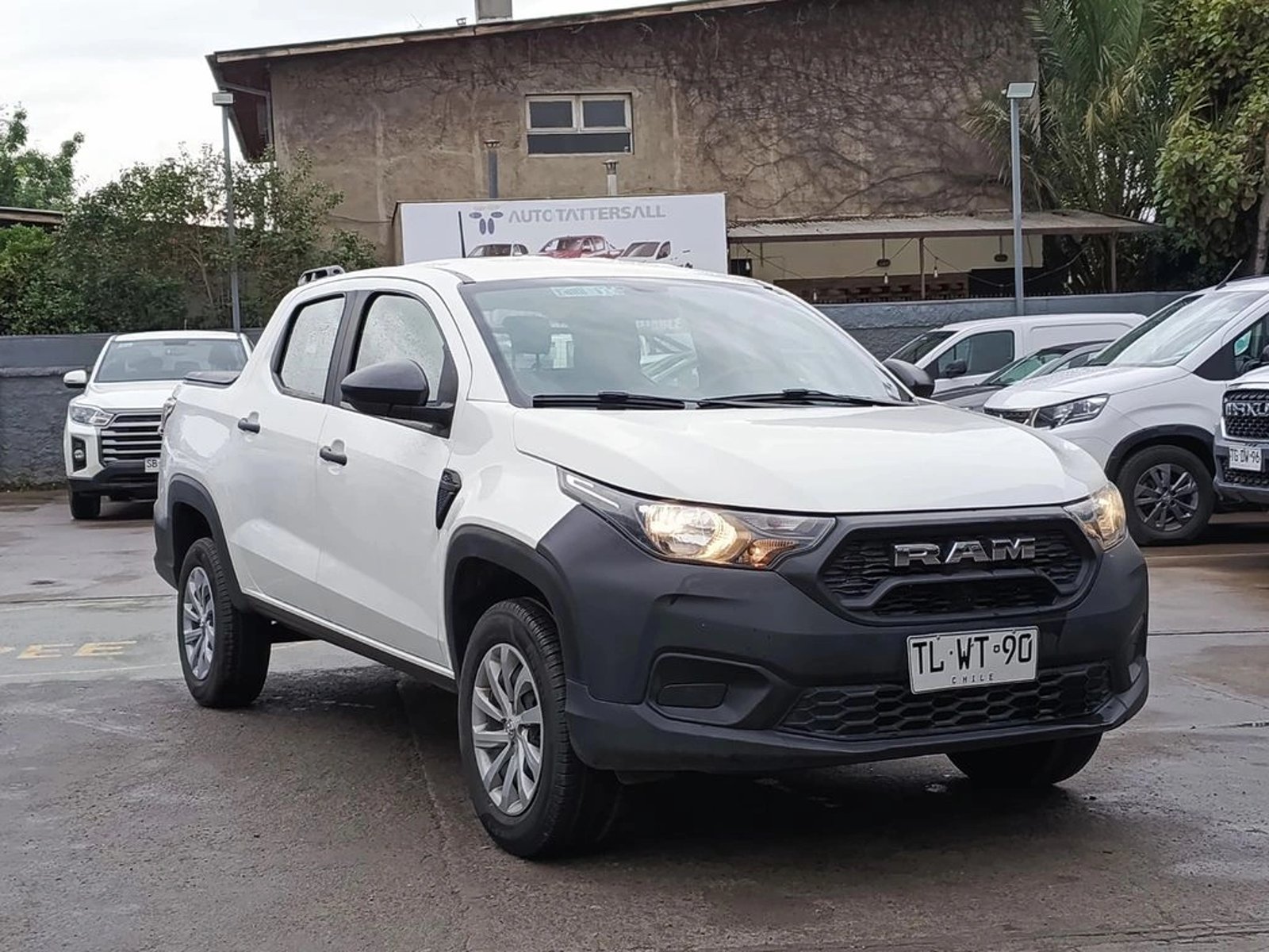 RAM 700 1.3 SLT DC MT 2024 - Foto 3 de 20
