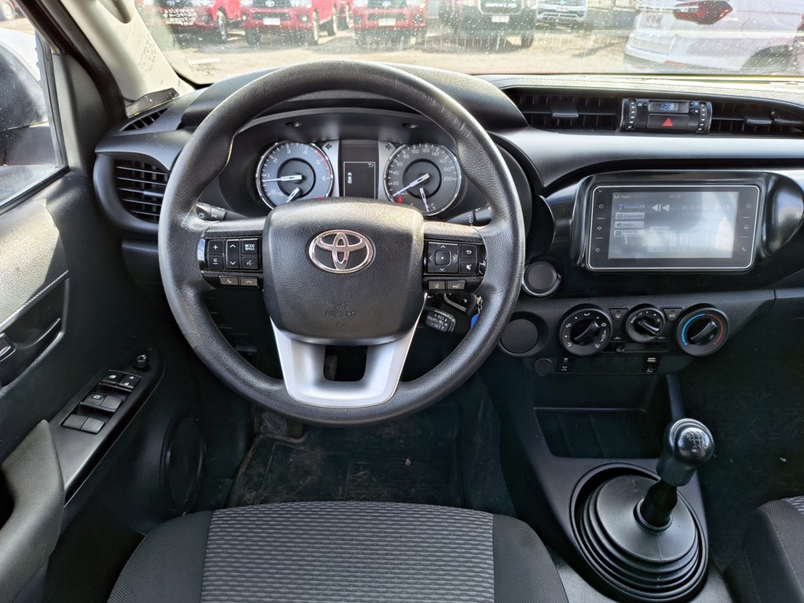 TOYOTA HILUX HILUX TSS 2.4 Diesel 4X2 T/M 2021 - Imagen 19 de 20