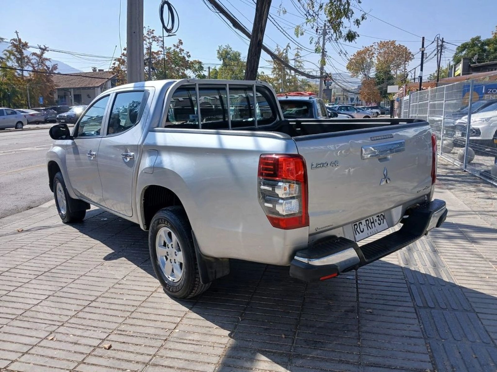 MITSUBISHI L200 L200 KATANA CRT 4X4 2.4 2021 - Imagen 7 de 19