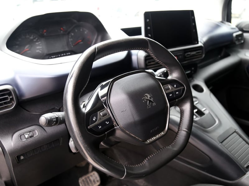 Peugeot RIFTER 1.5 BLUEHDI 130HP 2024 - Imagen 15 de 20