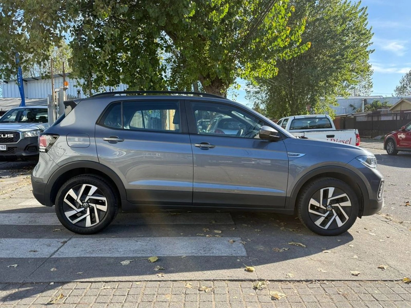 VOLKSWAGEN T-CROSS 1.0 TSI COMFORTLINE AT 2025 - Imagen 4 de 18