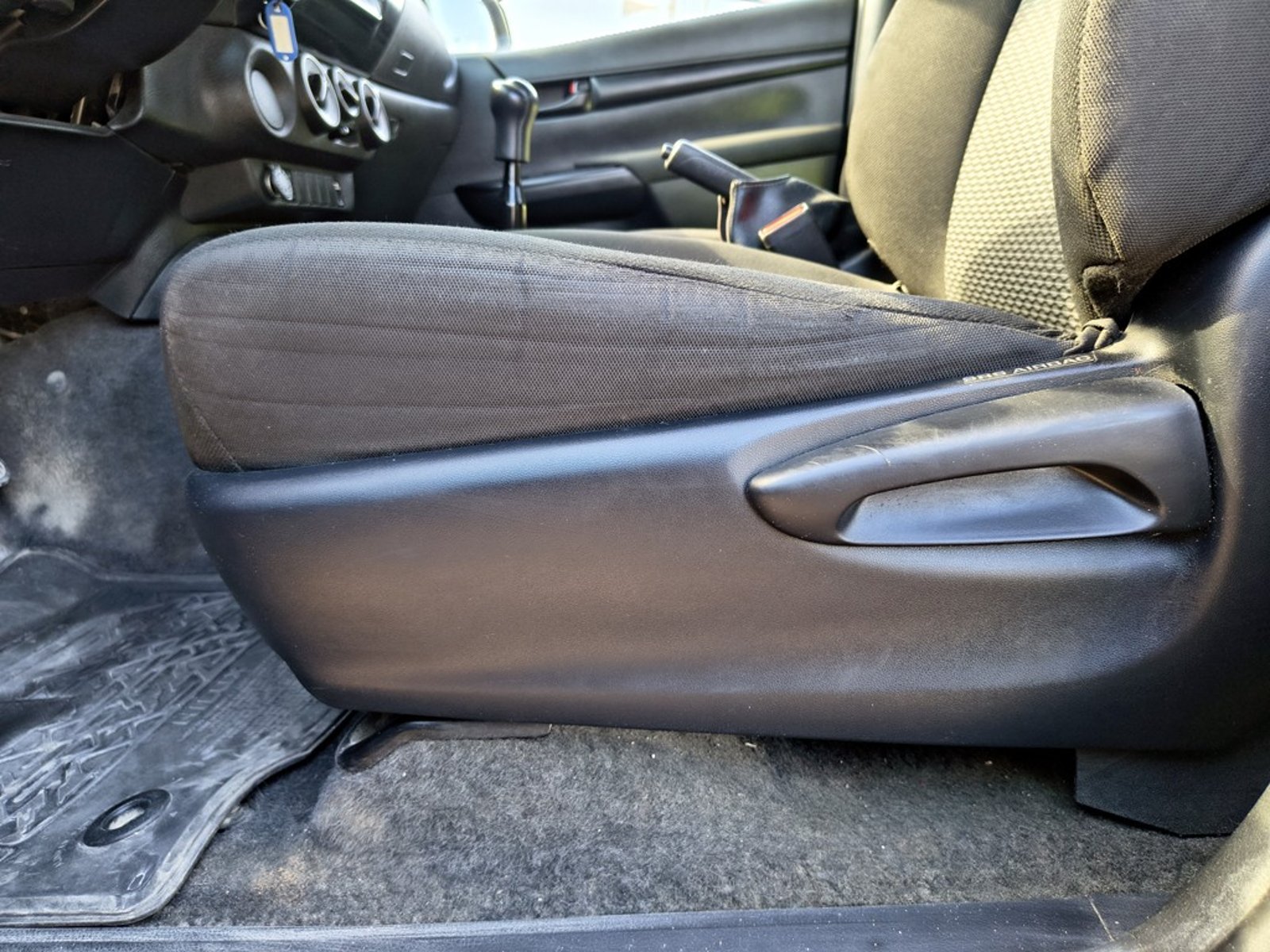 TOYOTA HILUX 2.4 DX 2022 - Imagen 10 de 20
