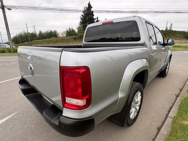 Volkswagen AMAROK 2.0 COMFORTLINE 4MOTION 4X4 2023 - Imagen 6 de 12