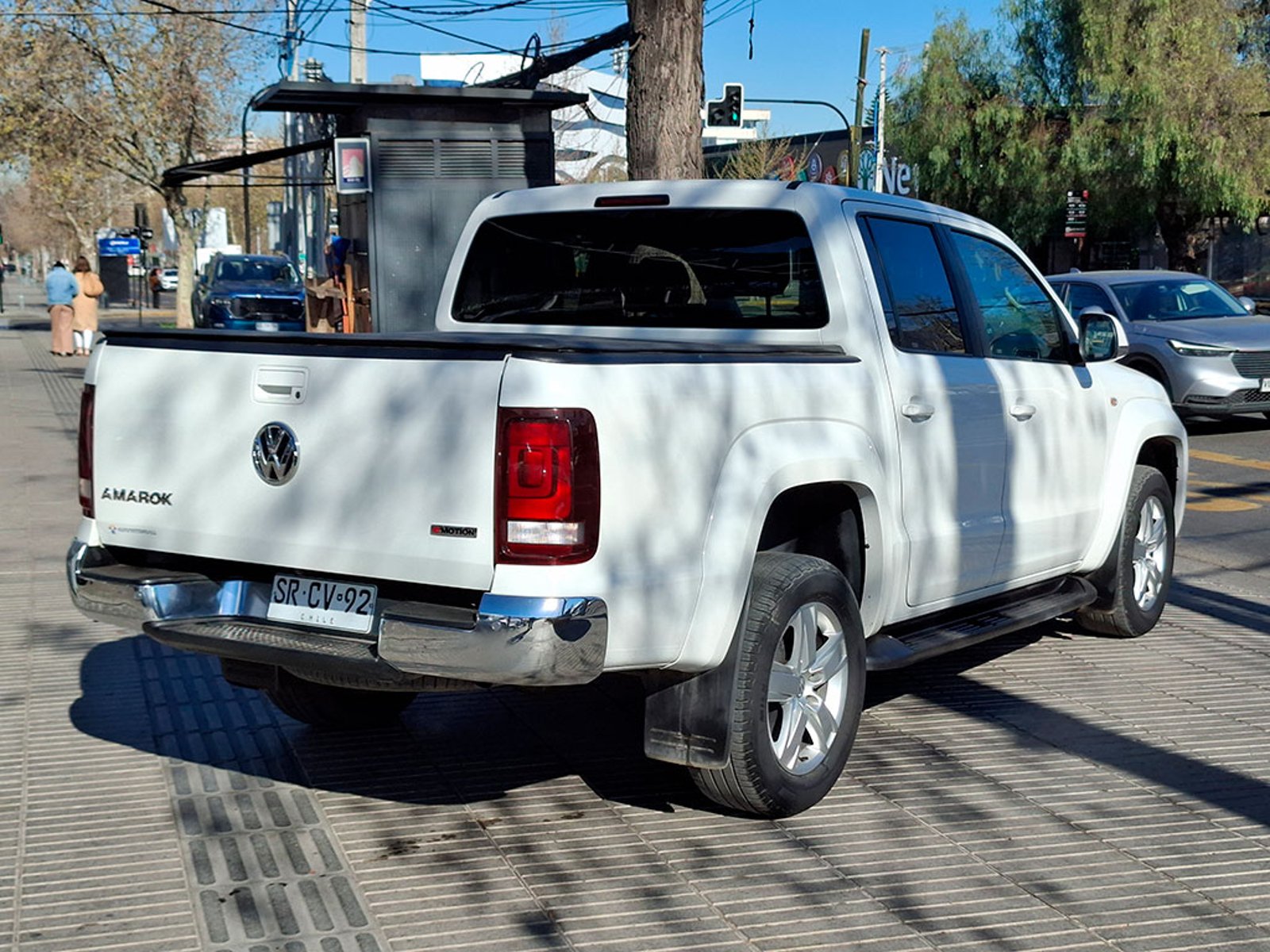 Volkswagen AMAROK 2.0 HIGHLINE 4MOTION 2023 - Imagen 6 de 20