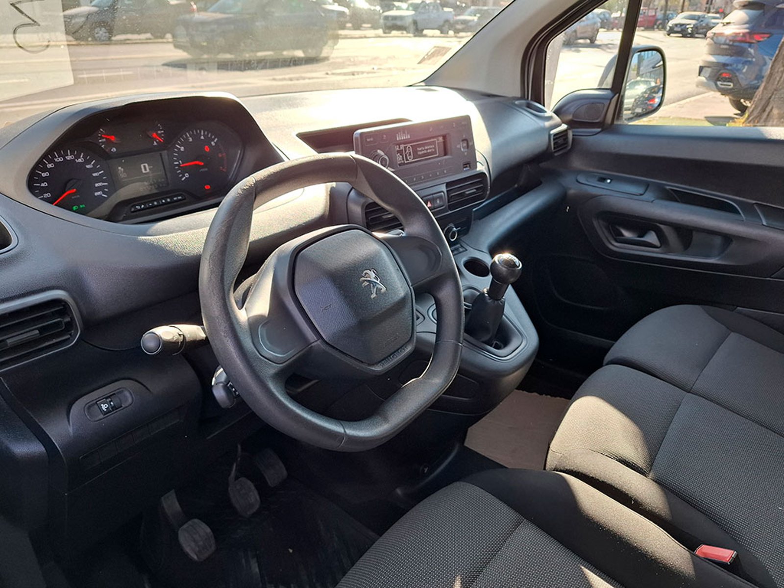 PEUGEOT PARTNER 1.6 L1 HDI 2021 - Imagen 11 de 20