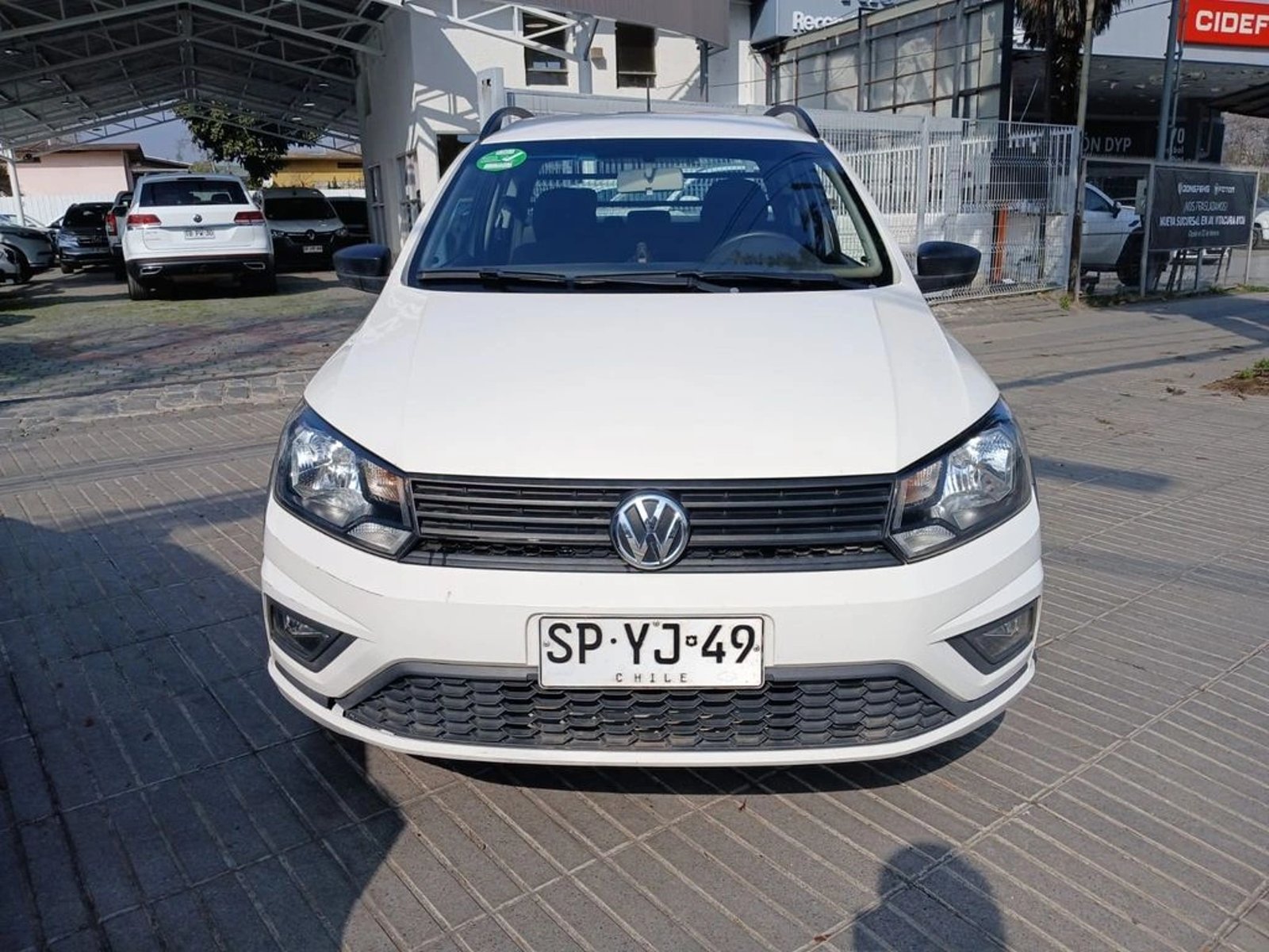 Volkswagen SAVEIRO Saveiro 1.6 MT Cab Ext Confortline 2023 - Foto 2 de 17