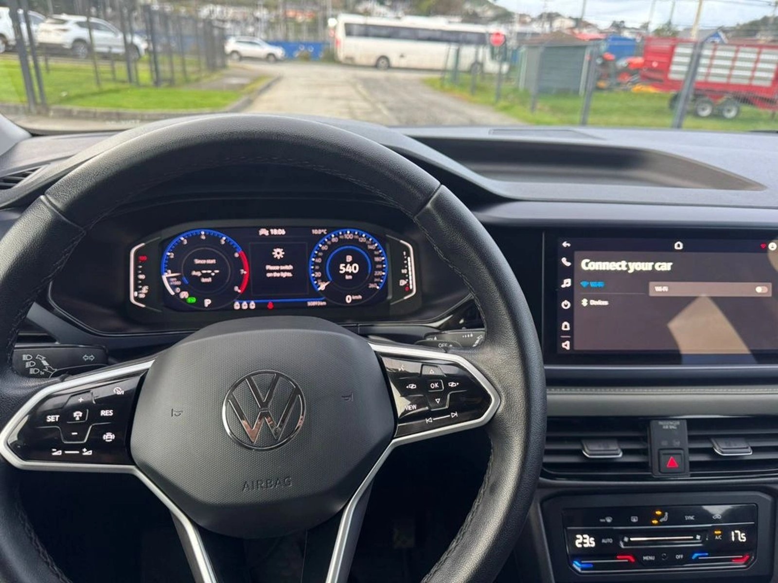 Volkswagen TAOS TAOS 2025 - Foto 4 de 6