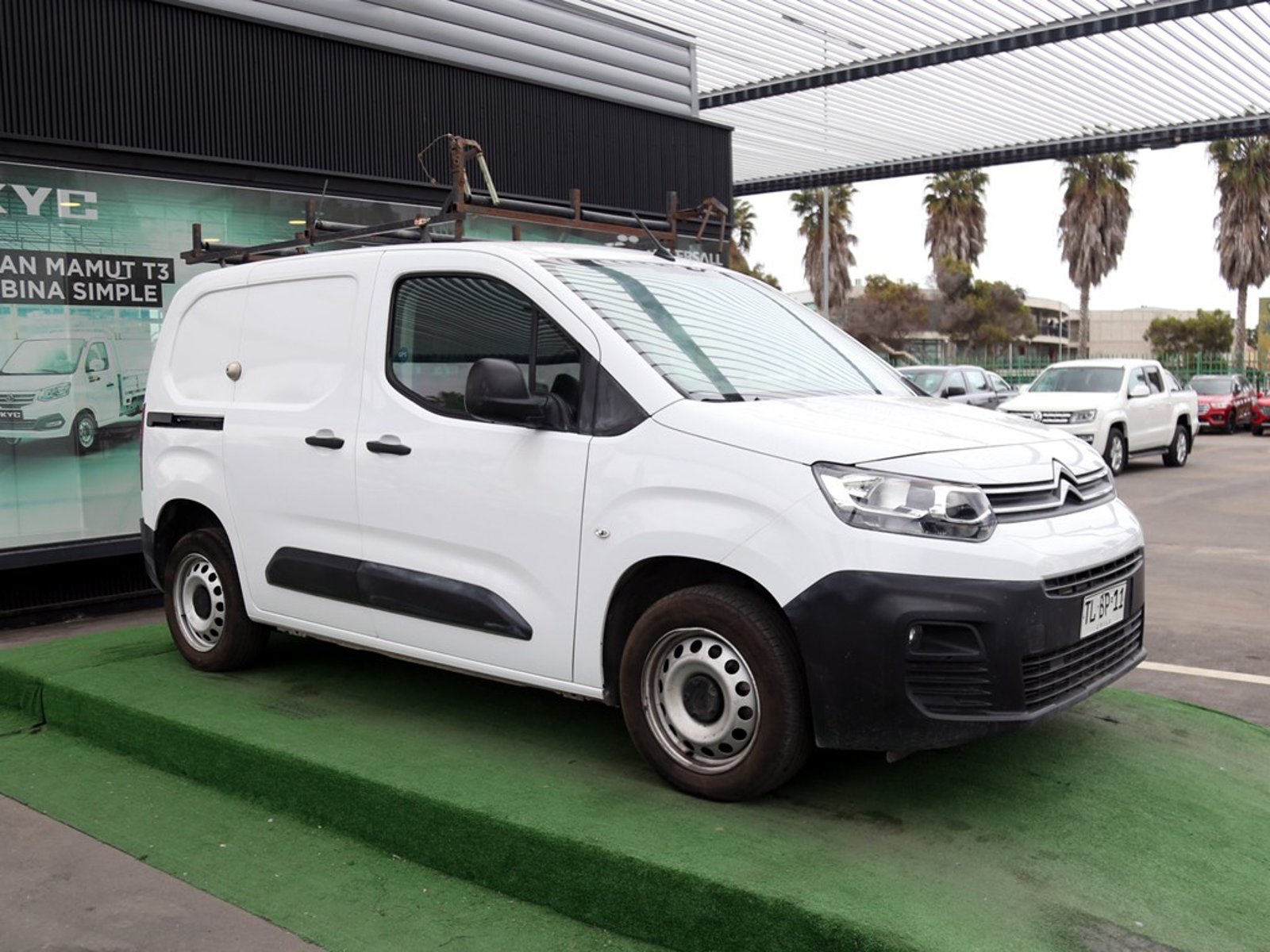 Citroën BERLINGO BLUEHDI 1.5 2024 - Imagen 3 de 20
