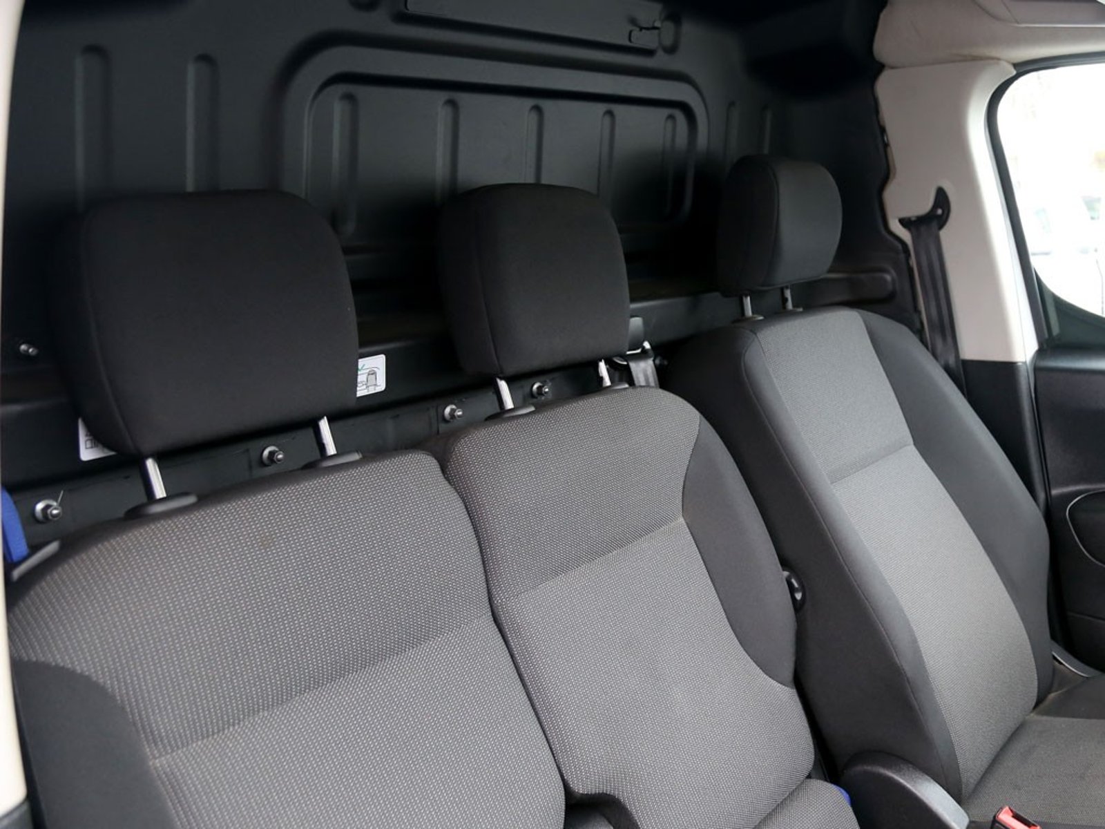 Peugeot PARTNER 1.5 L1 BLUEHDI 100 MT DIESEL 2024 - Imagen 19 de 19