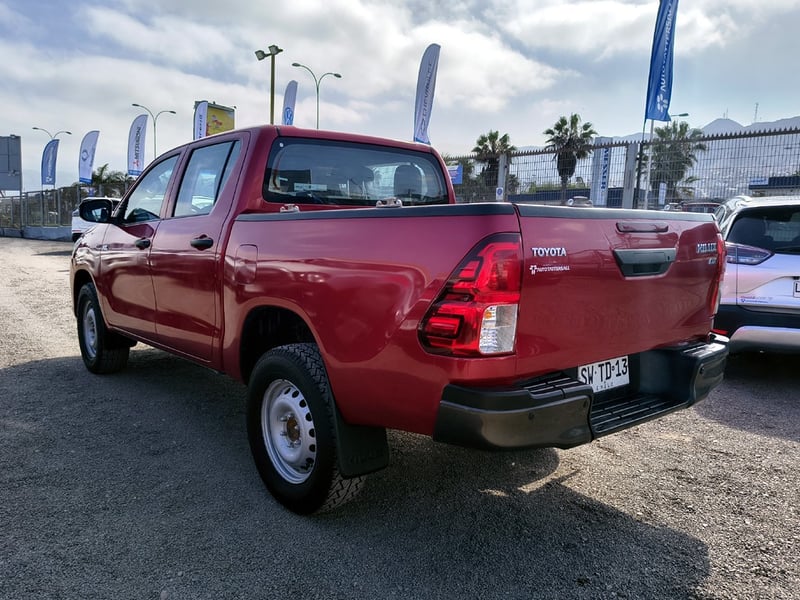 Toyota HILUX DX TSS 2.4 Diesel 4X2 T/M 2023 - Imagen 5 de 20