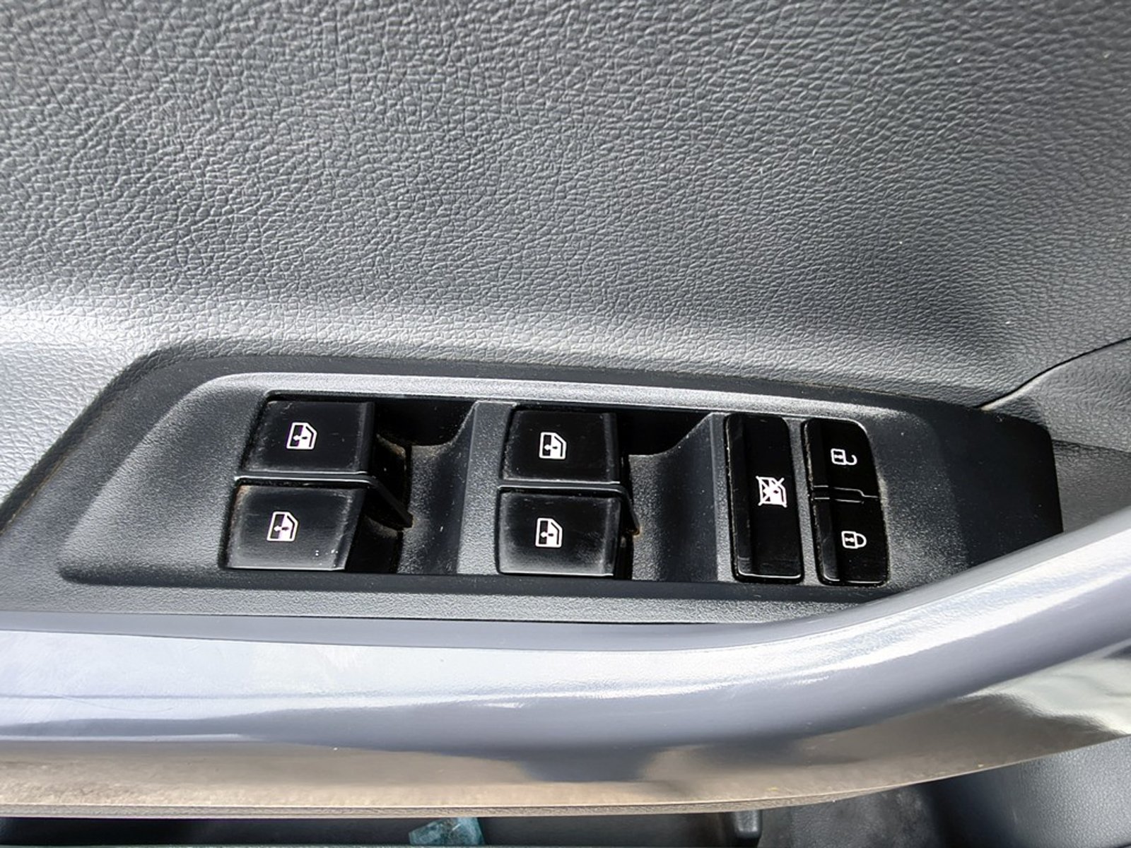 Maxus T60 2.0 Diesel 4x4 T/M 2024 - Imagen 8 de 20