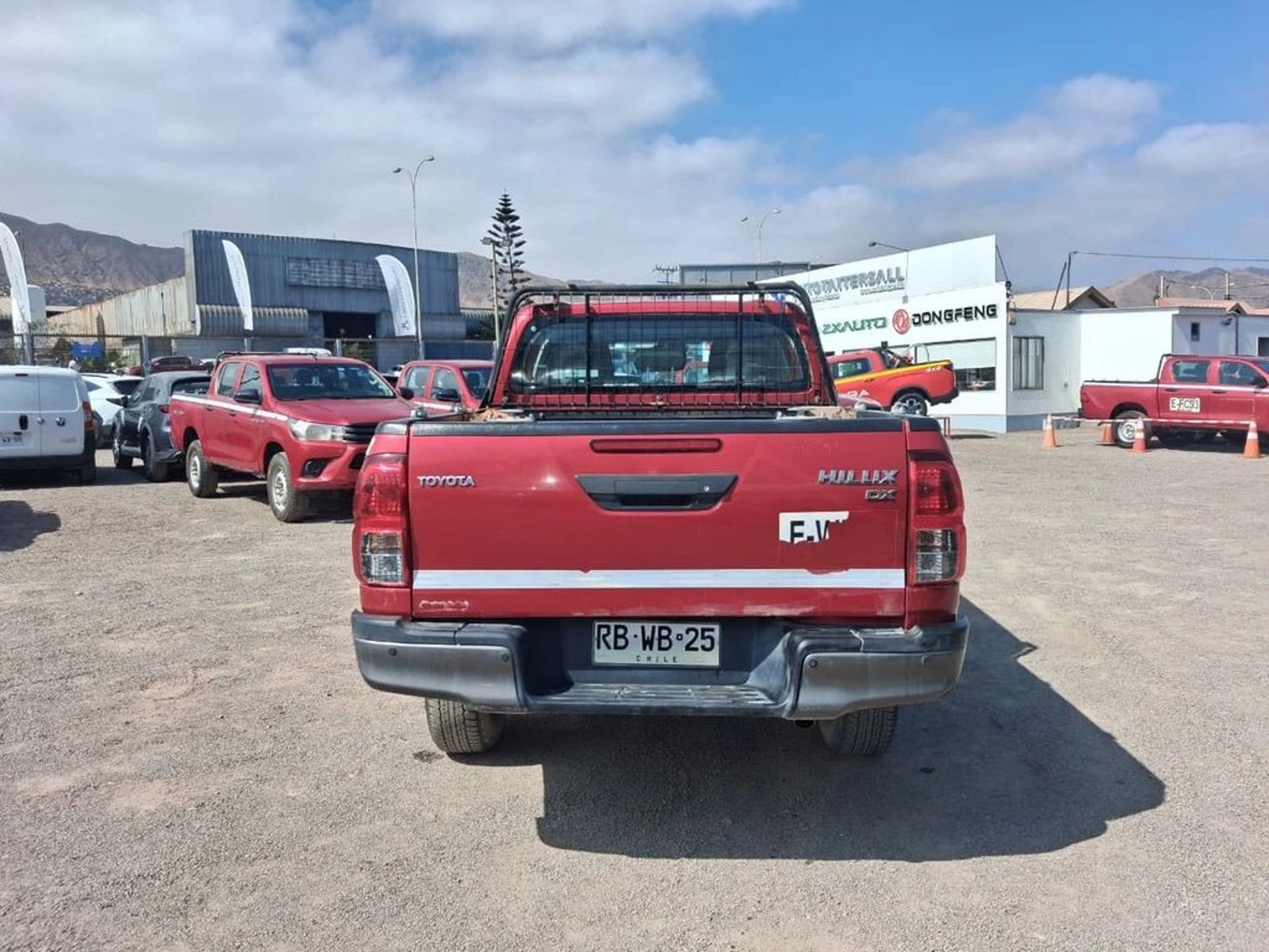 TOYOTA HILUX TSS 2.4 Diesel 4X2 T/M 2022 - Imagen 6 de 16