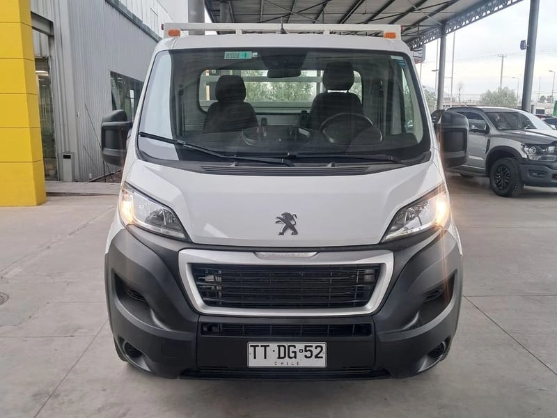 Peugeot BOXER L3 2.2 PICKUP CABINA SIMPLE 2025 - Imagen 3 de 18