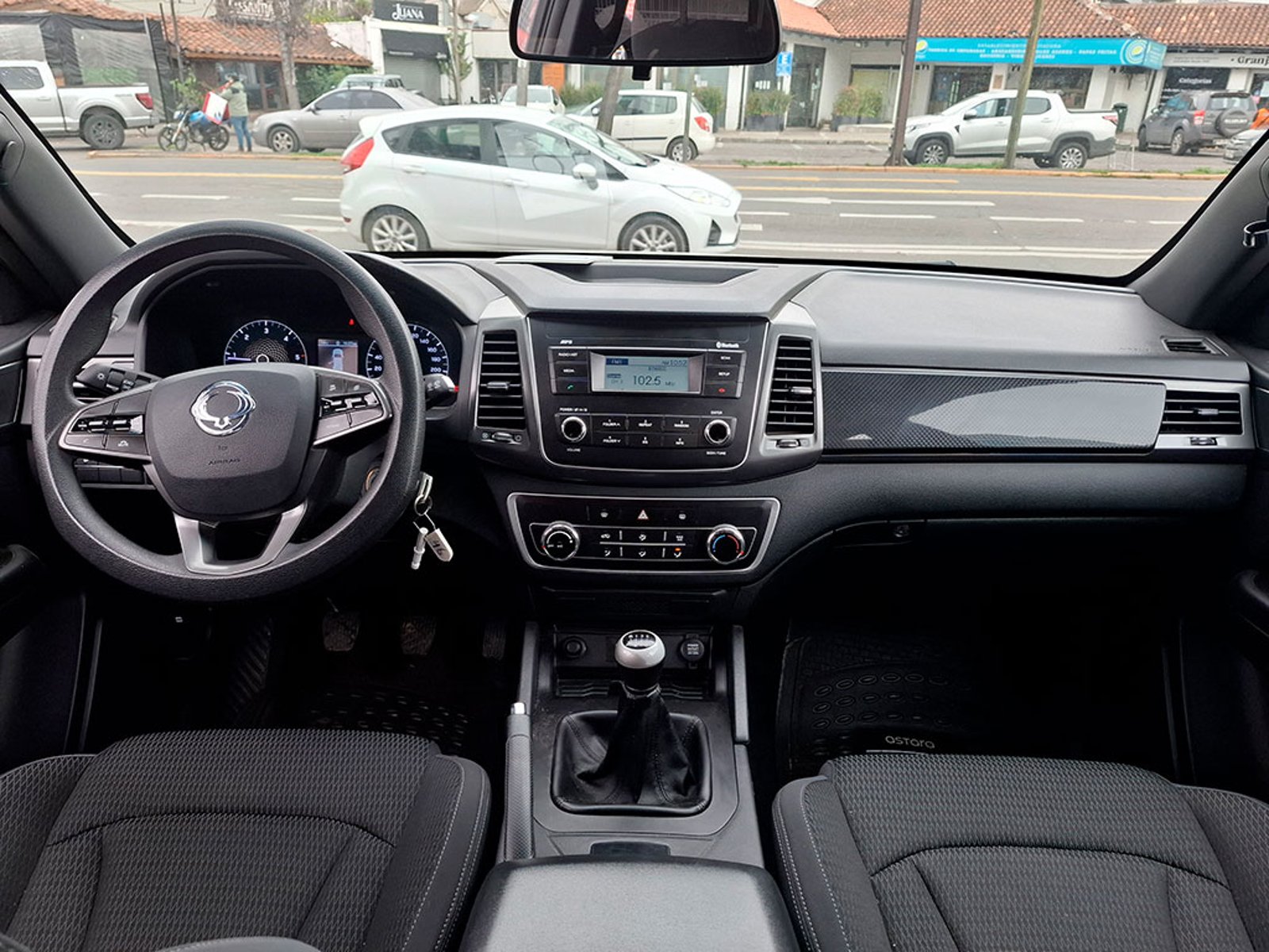 SsangYong MUSSO 2.2 GLX 2024 - Imagen 9 de 20