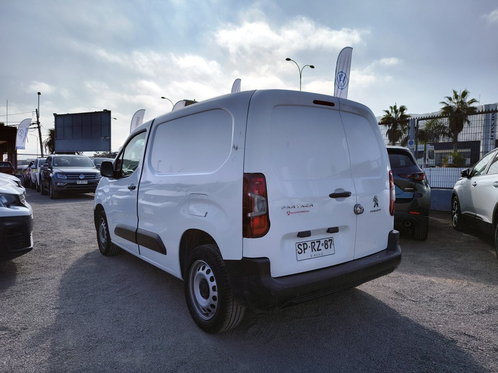 PEUGEOT PARTNER PARTNER L1 1.6 Diesel 4x2 T/M 2023 - Imagen 5 de 16