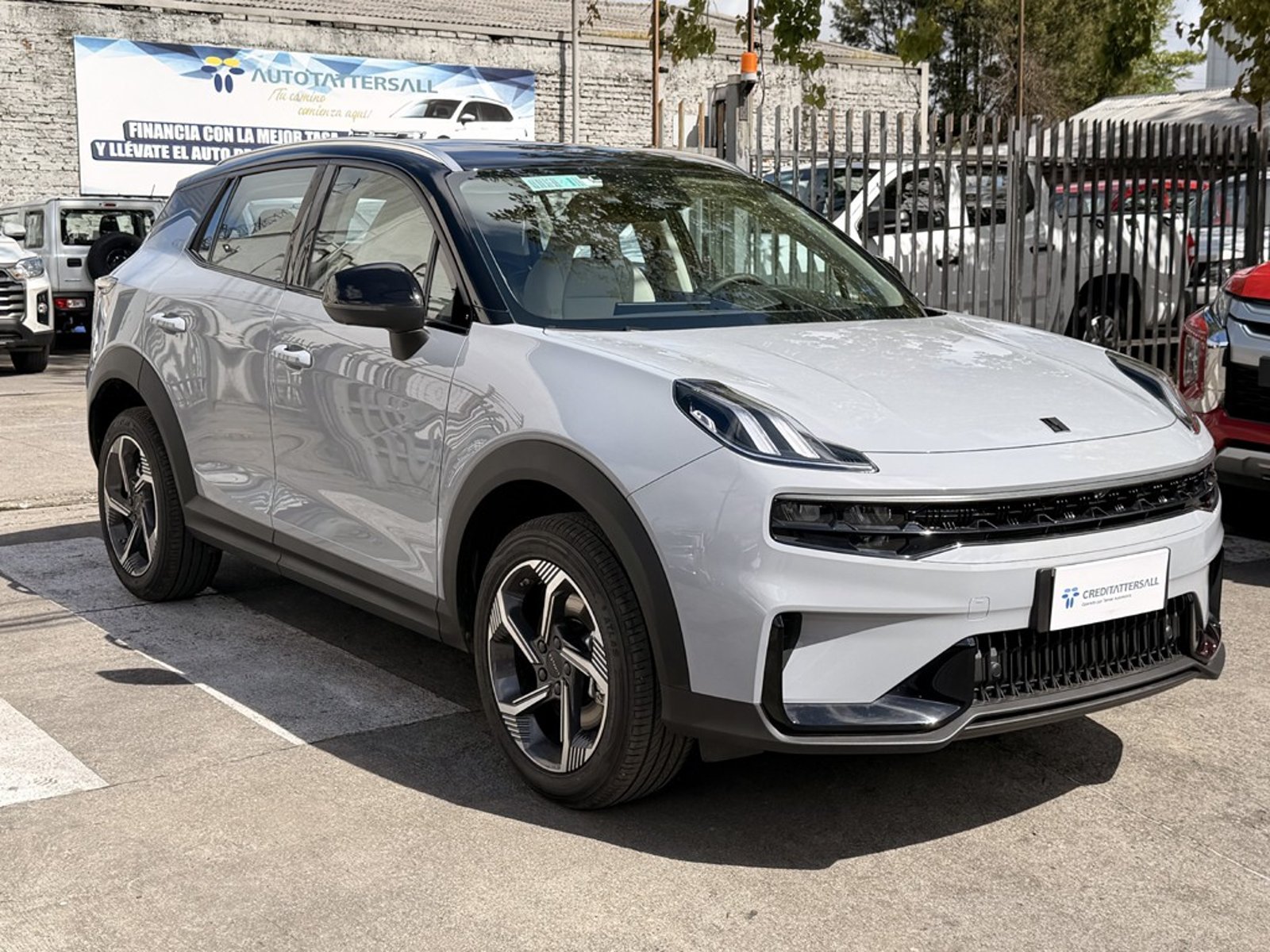 Lynk & Co 06 06 1.5T AT HALO 2027 - Foto 3 de 20