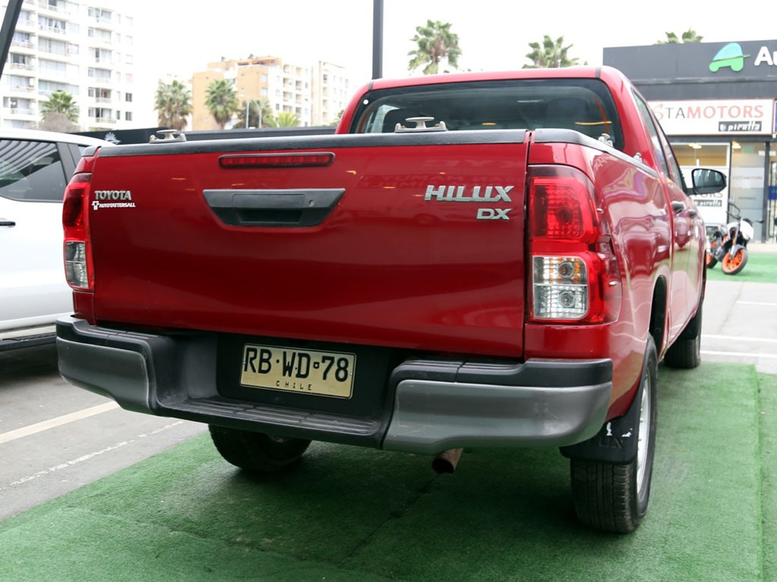 Toyota HILUX 2.4 DX DIESEL 4X2 2022 - Imagen 6 de 19