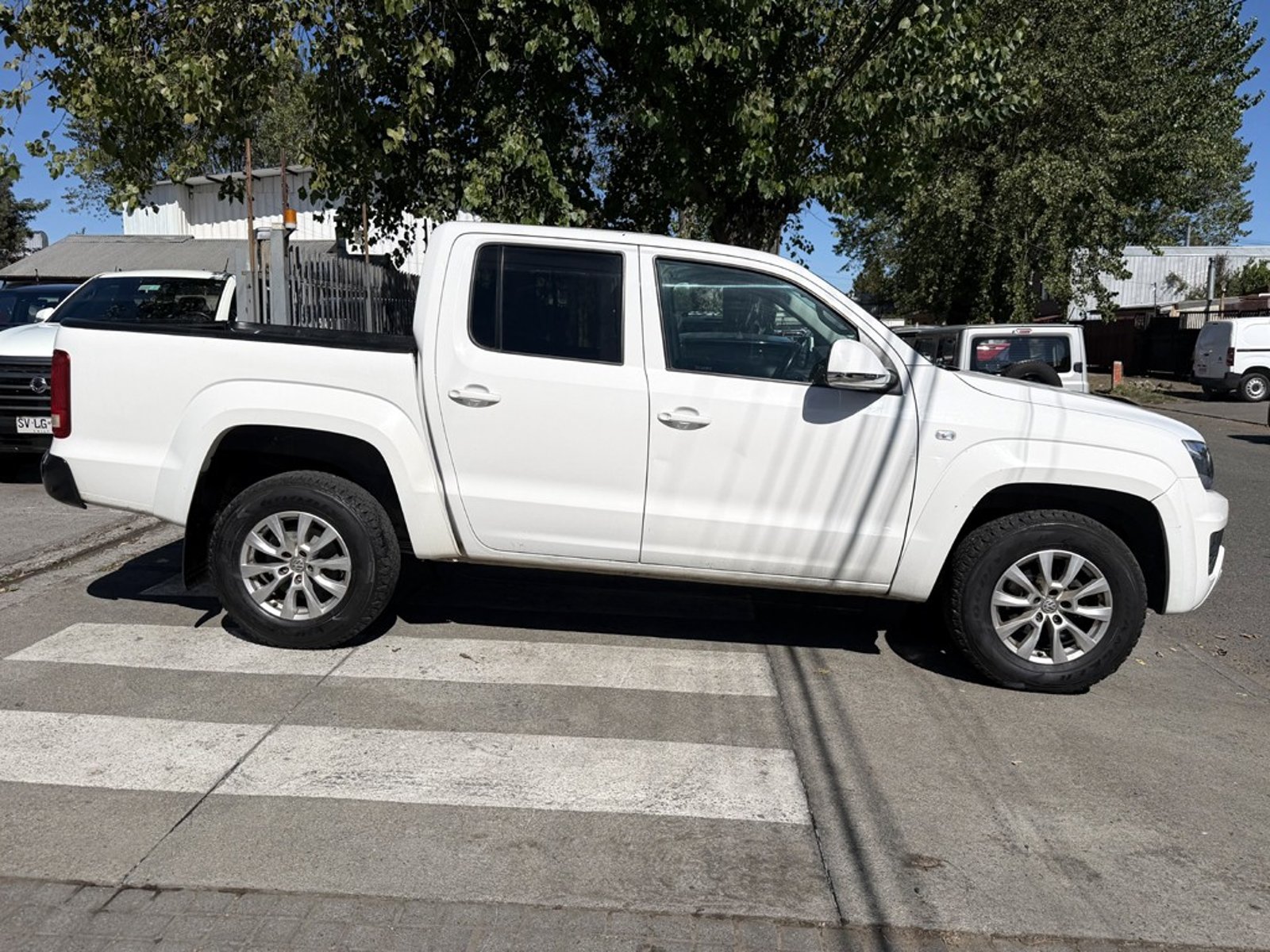 VOLKSWAGEN AMAROK 2.0 COMFORTLINE 2023 - Imagen 4 de 20