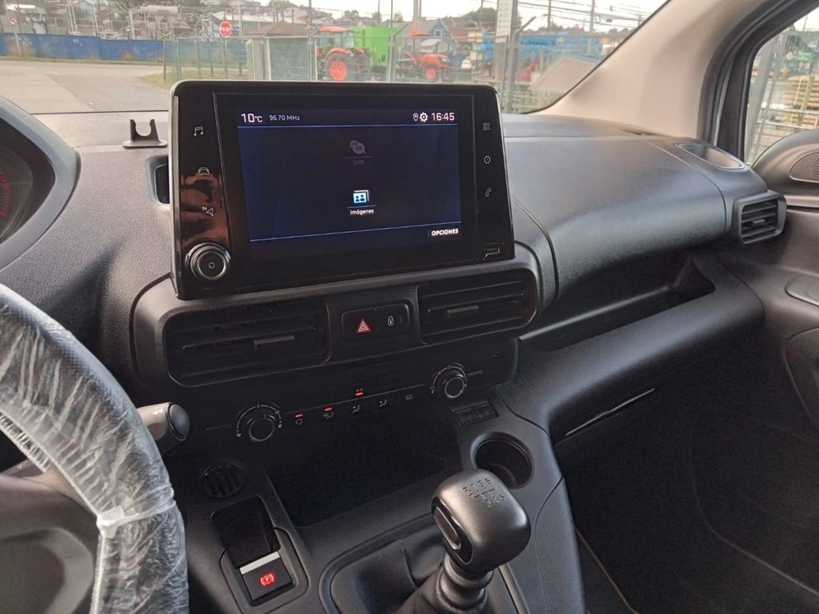 Peugeot PARTNER PARTNER 1.5 L1 2024 - Imagen 6 de 8
