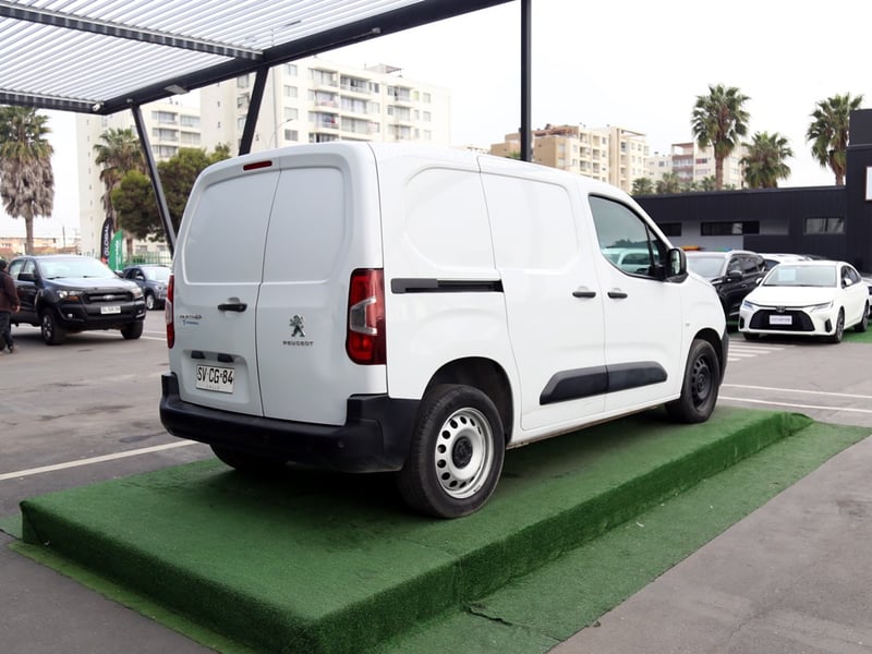 Peugeot PARTNER BLUEHDI 1.5 2023 - Imagen 6 de 20