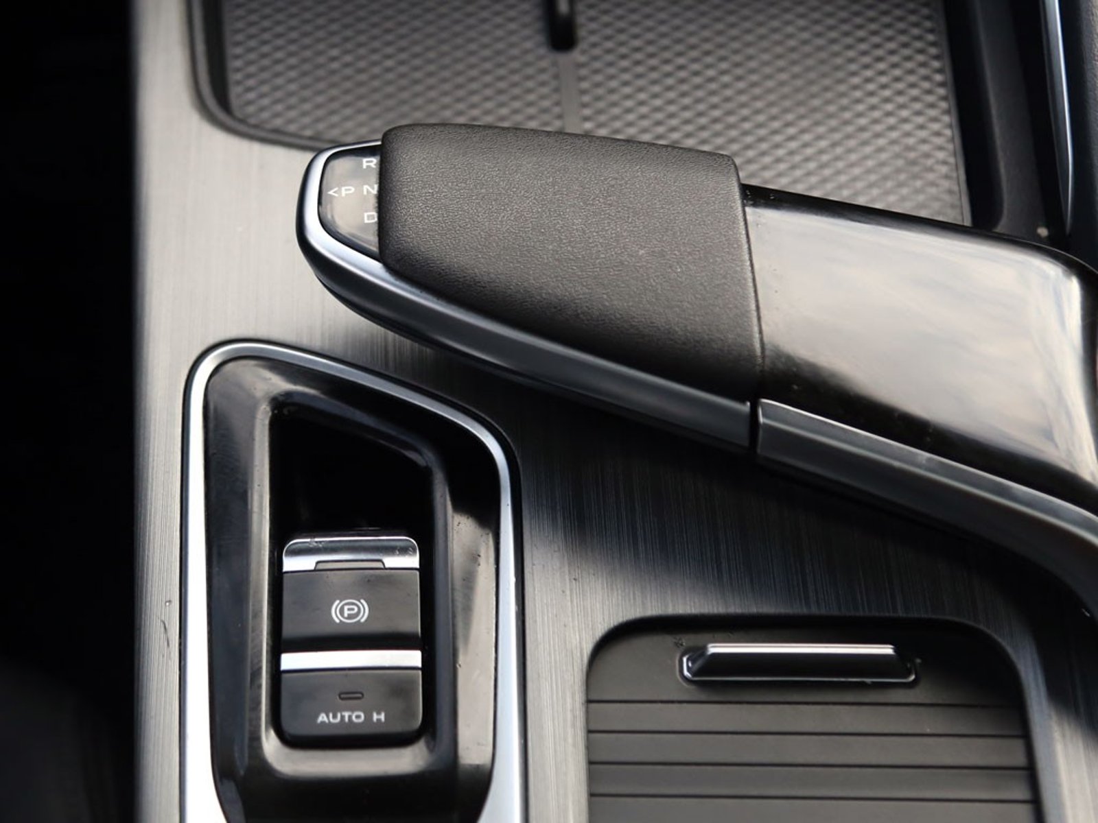 Changan UNI-T LUXURY 1.5 AUT 2023 - Imagen 20 de 20
