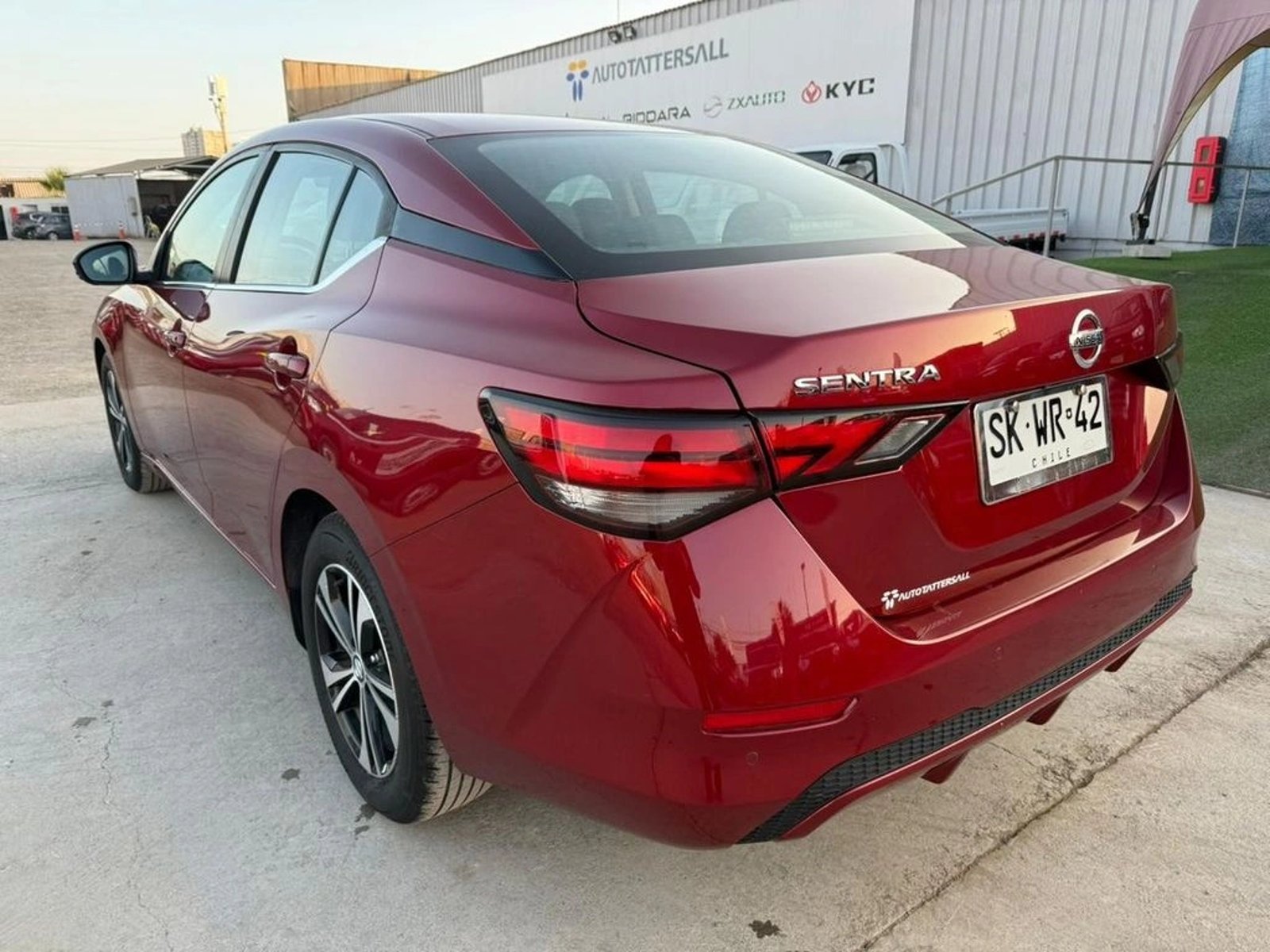 NISSAN SENTRA 2.0 SENSE 4X2 MT 4P 2023 - Imagen 5 de 14