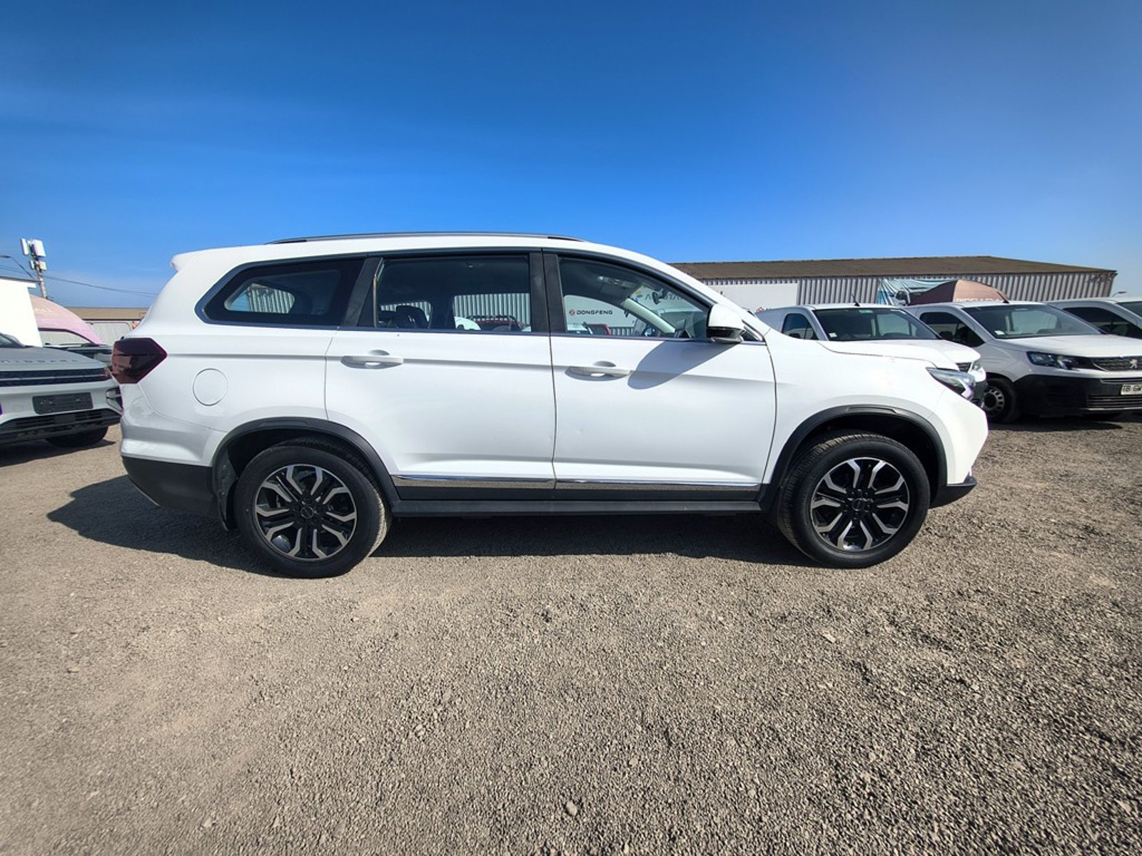 Dongfeng T5L LUX 1.8 MT 2025 - Foto 4 de 20